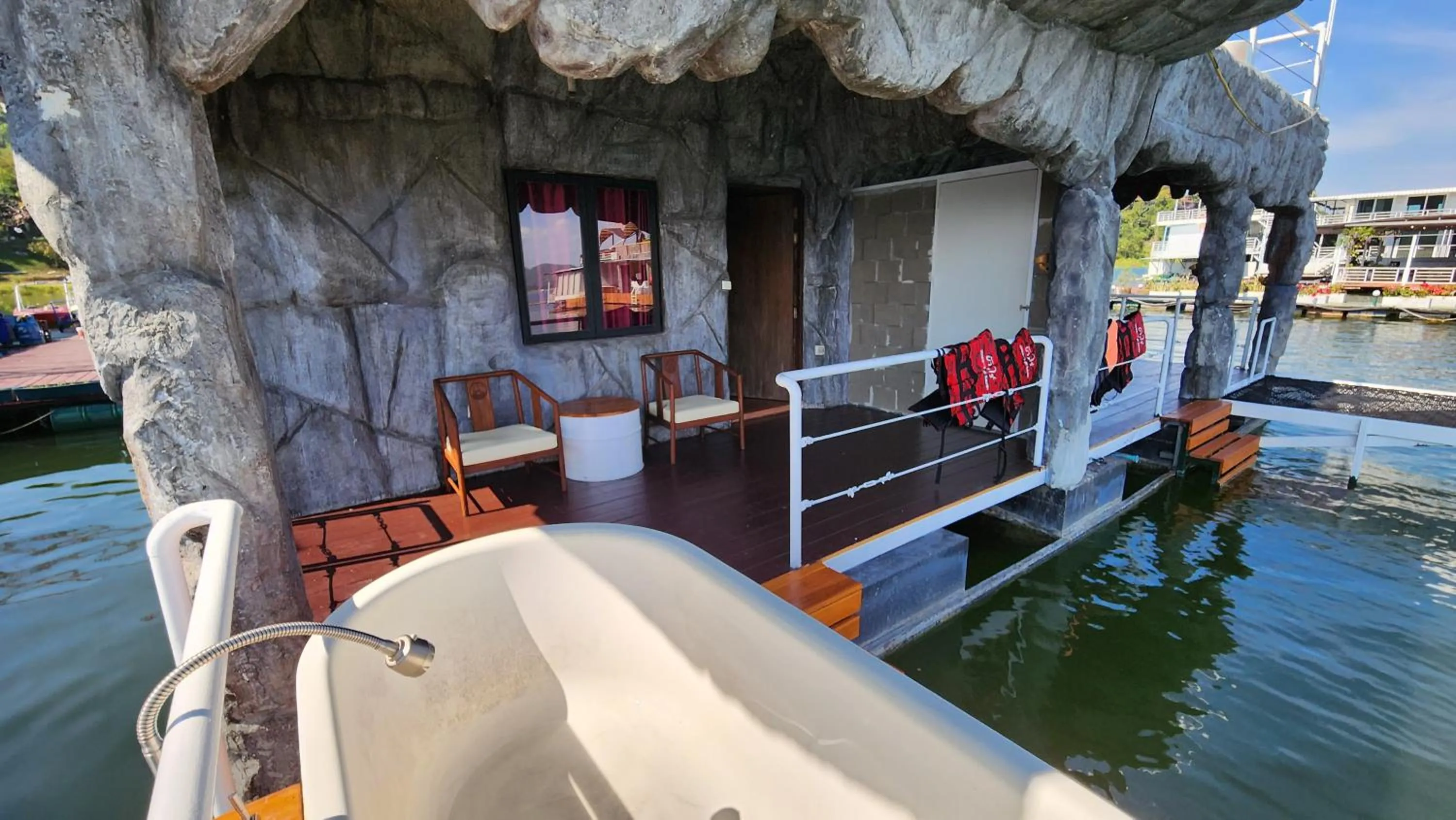 บ้านไร่ วรรณ วาลย์ รีสอร์ท