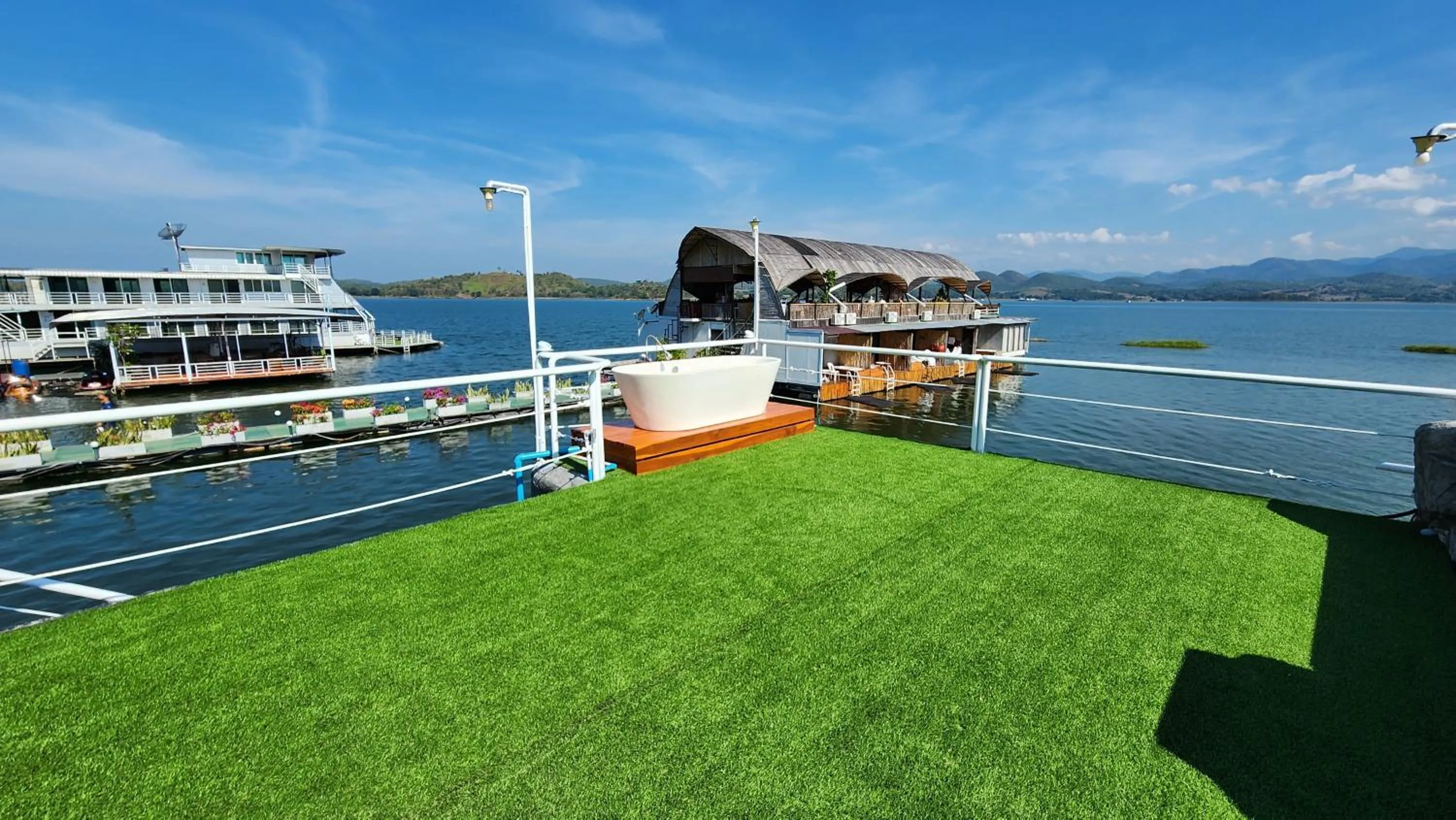 บ้านไร่ วรรณ วาลย์ รีสอร์ท