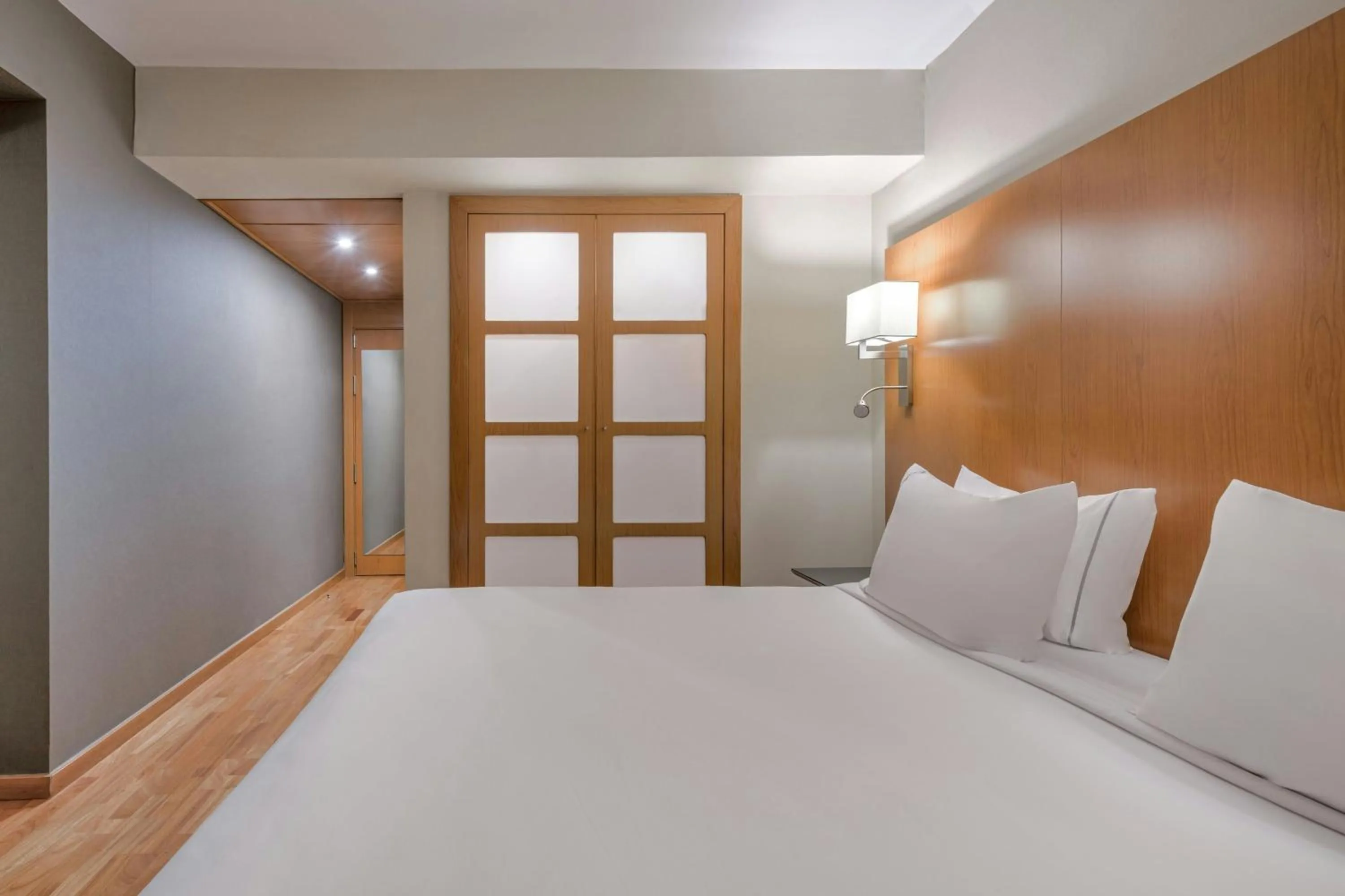 Bedroom, Bed in AC Hotel Sevilla Fórum by Marriott