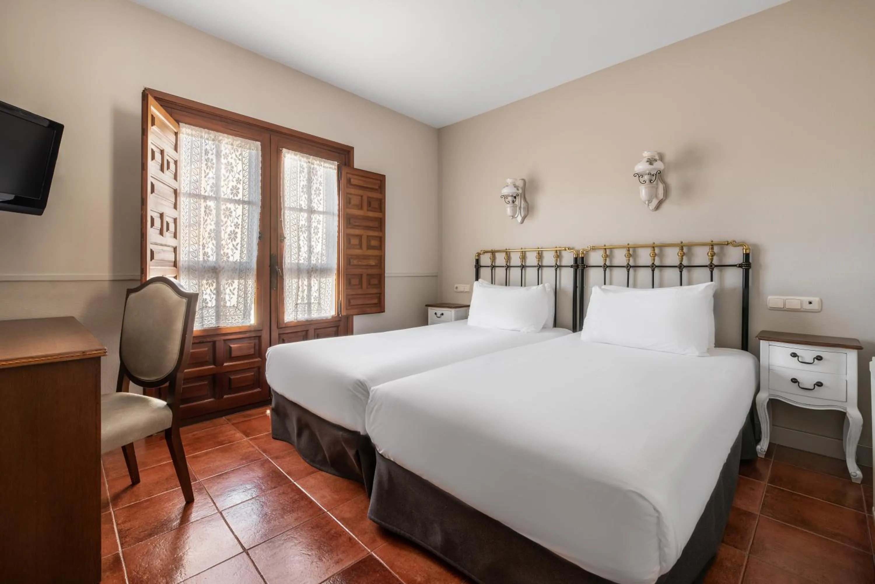 Bed in Crisol Mesón del Cid