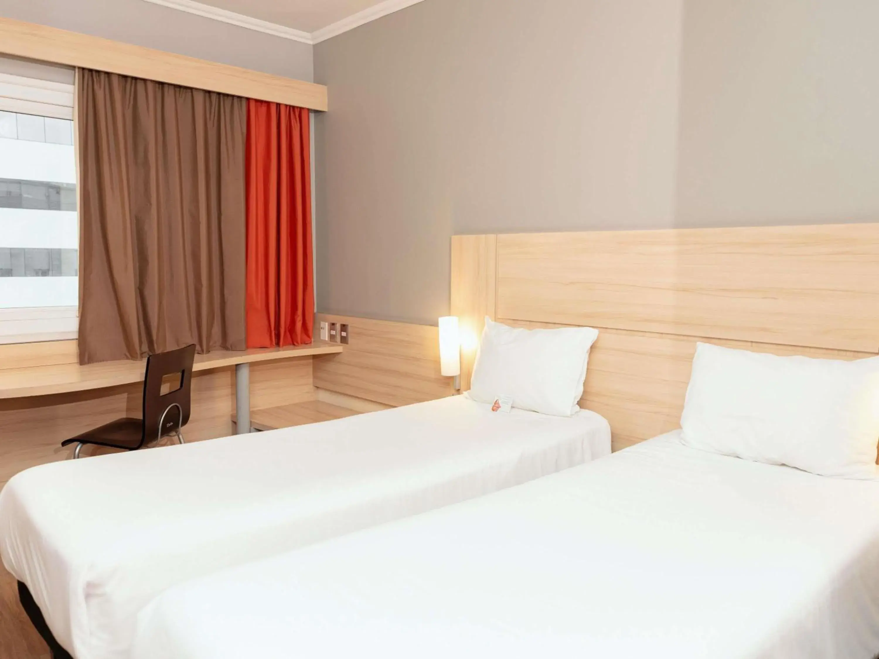 Standard Twin Room - single occupancy in ibis Santiago Las Condes Standard Twin Room - single occupancy in ibis Santiago Las Condes