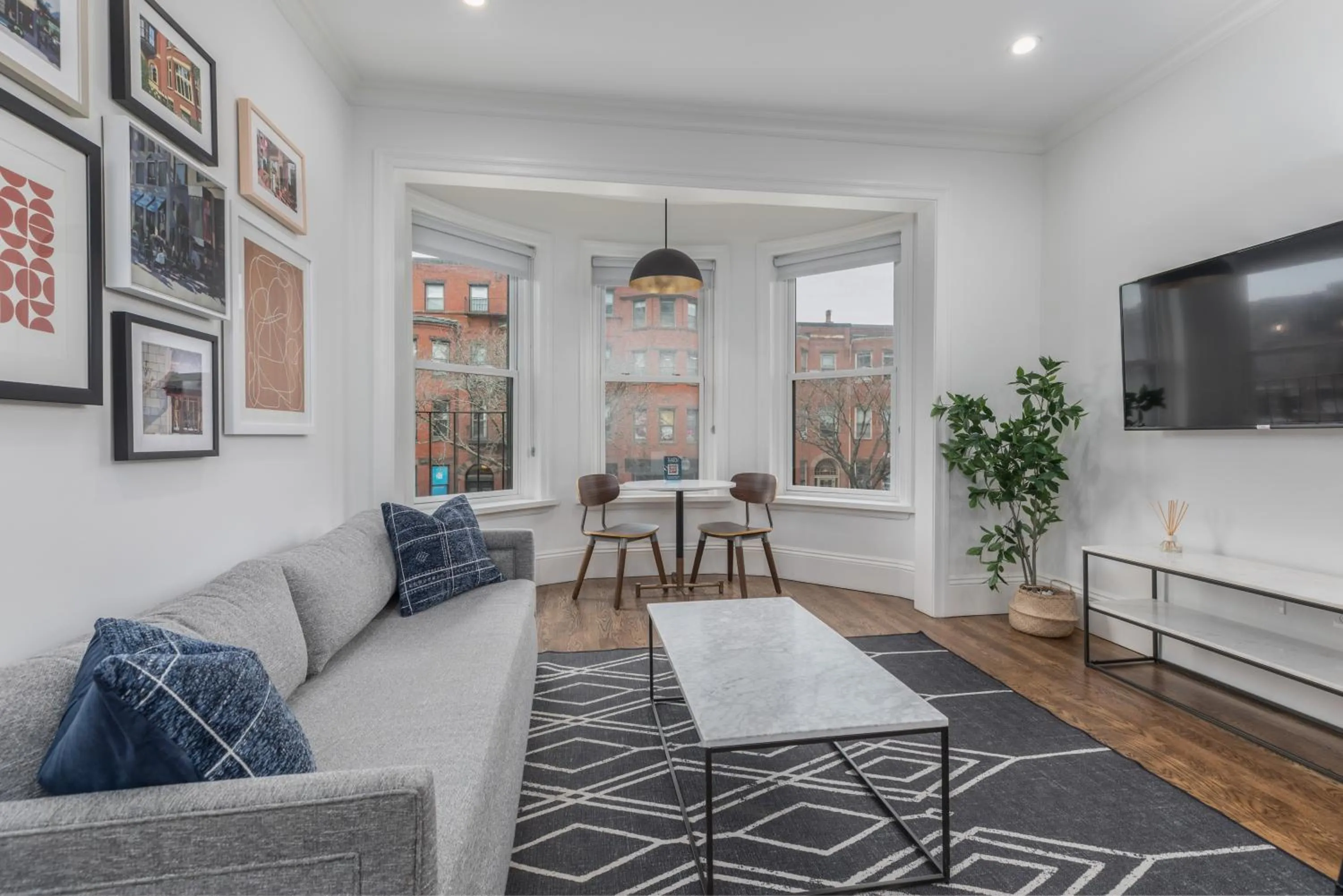 304 Newbury Street by Thatch