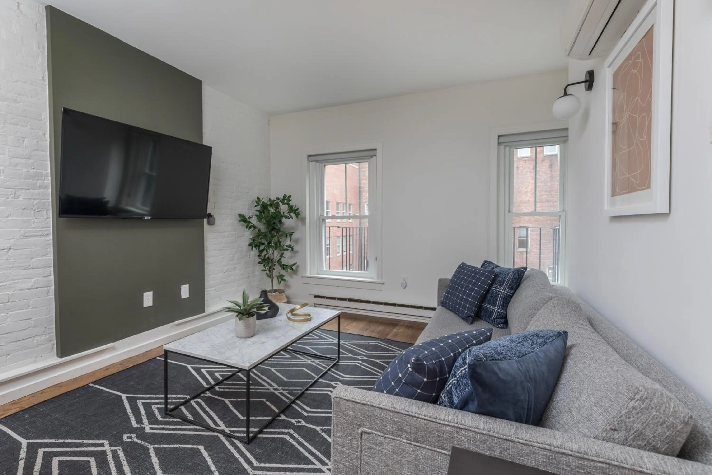 304 Newbury Street by Thatch