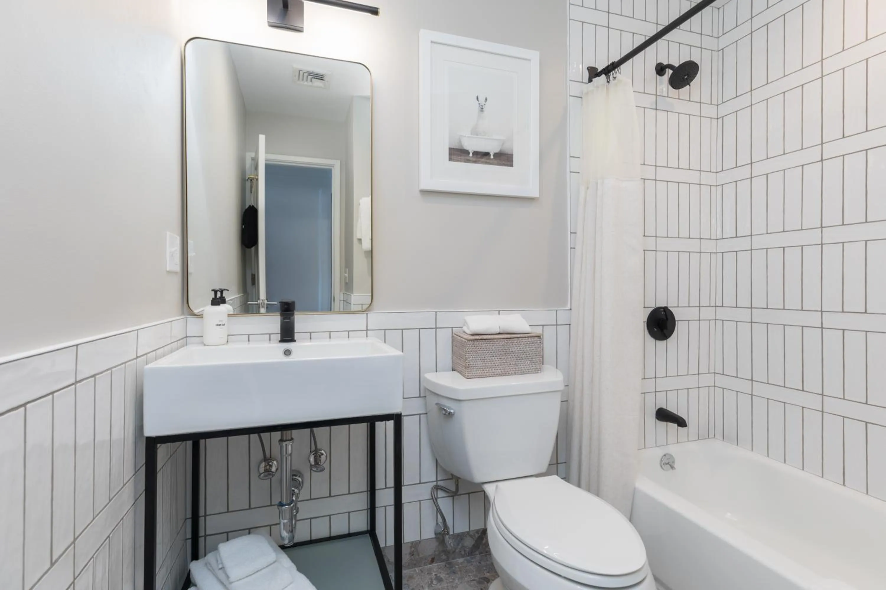 304 Newbury Street by Thatch