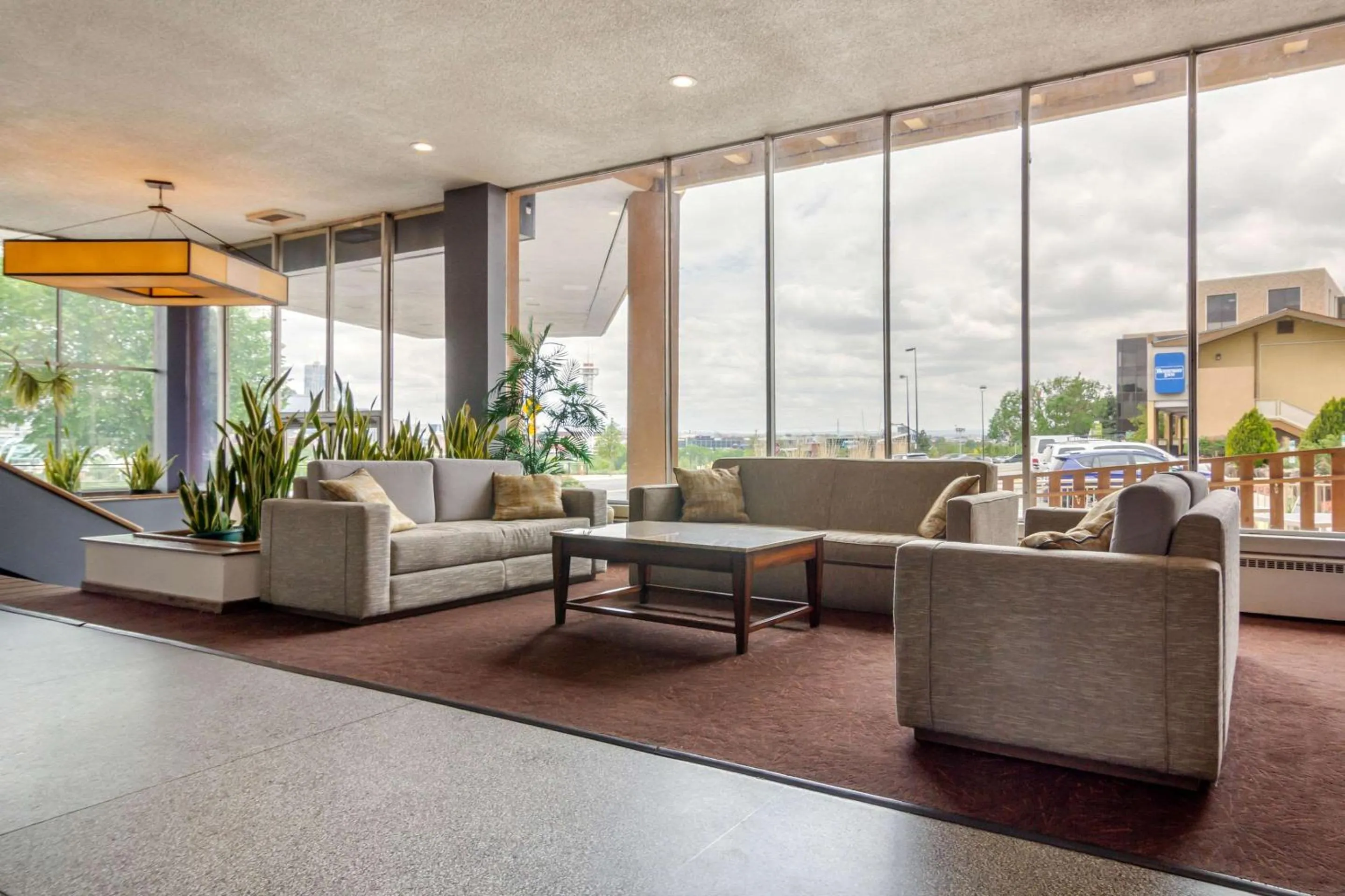 Lobby or reception in Inn at the Highland Denver Downtown