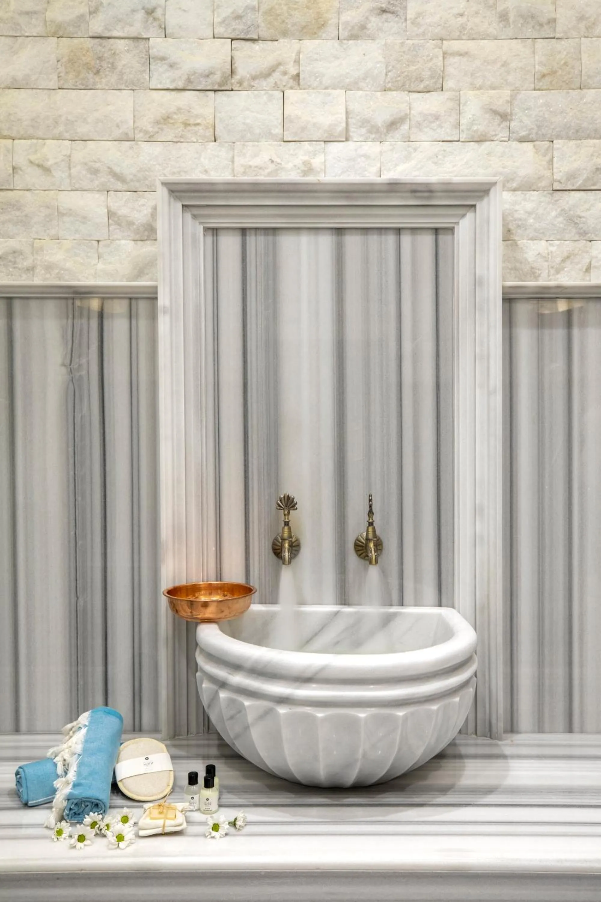 Steam room in Wish More Hotel Şişli