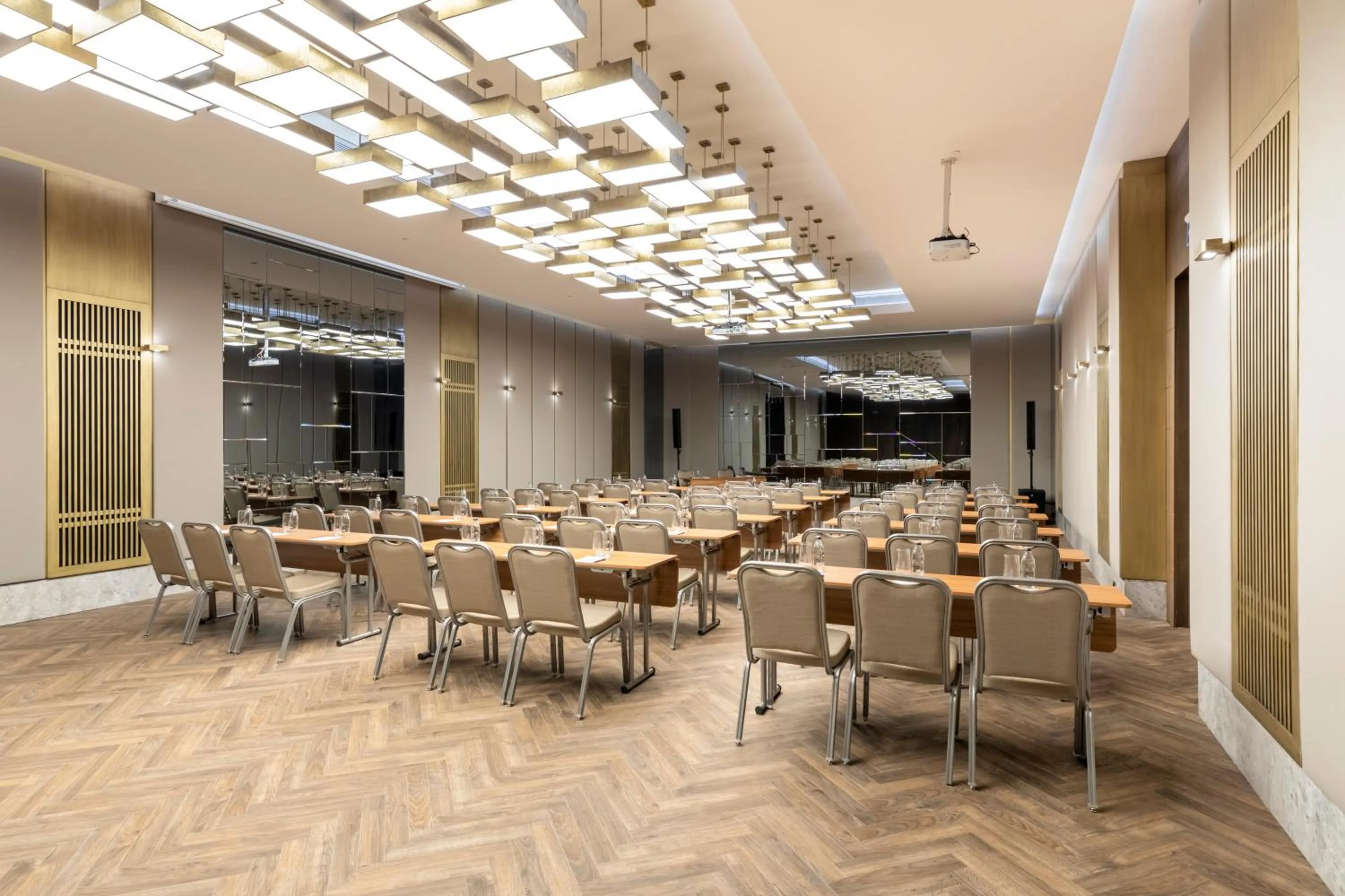 Banquet/Function facilities in Wish More Hotel Şişli