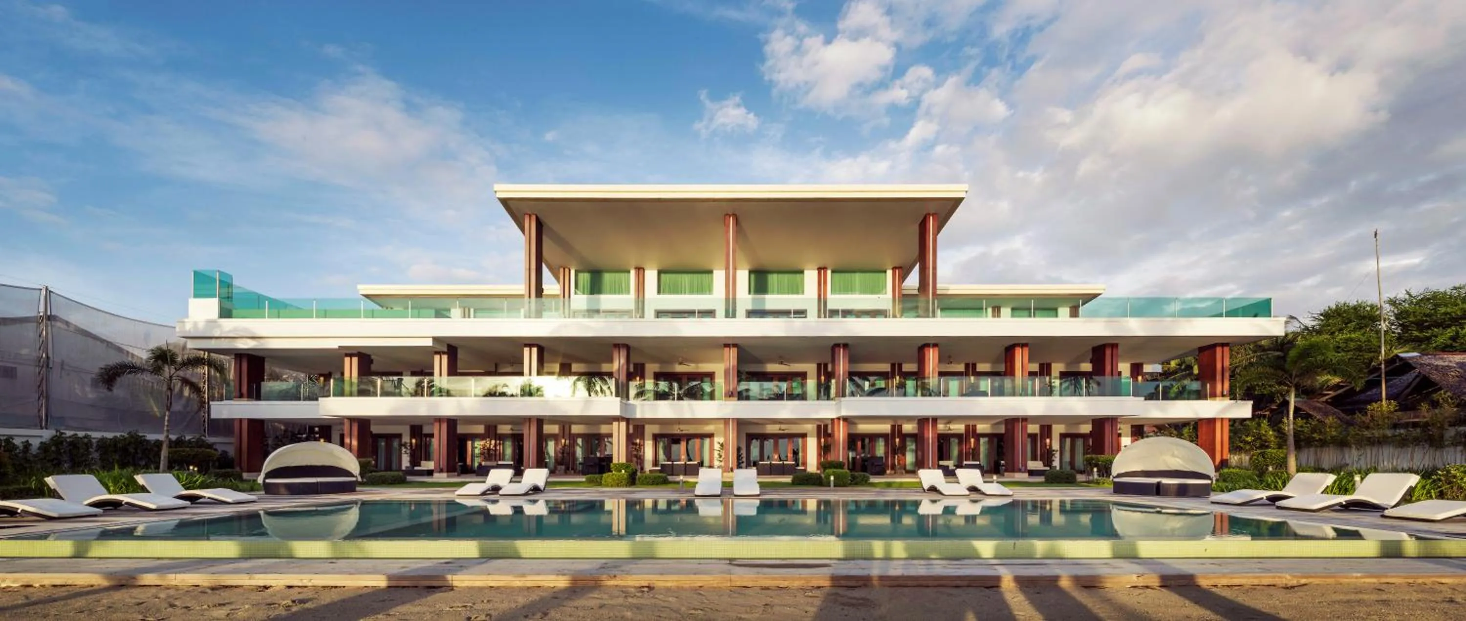 Garden in Under the Stars Luxury Apartment