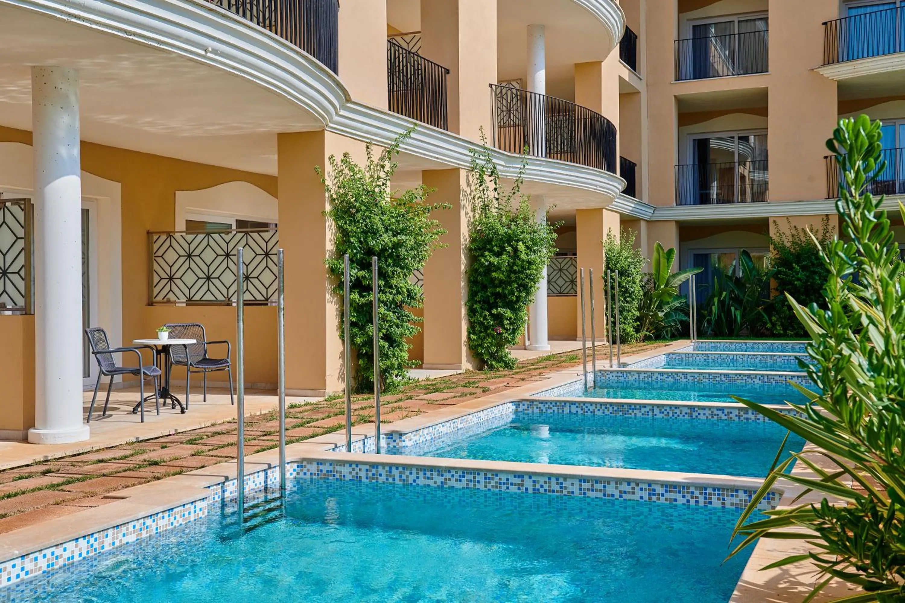 Swimming pool in Grupotel Playa de Palma Suites & Spa