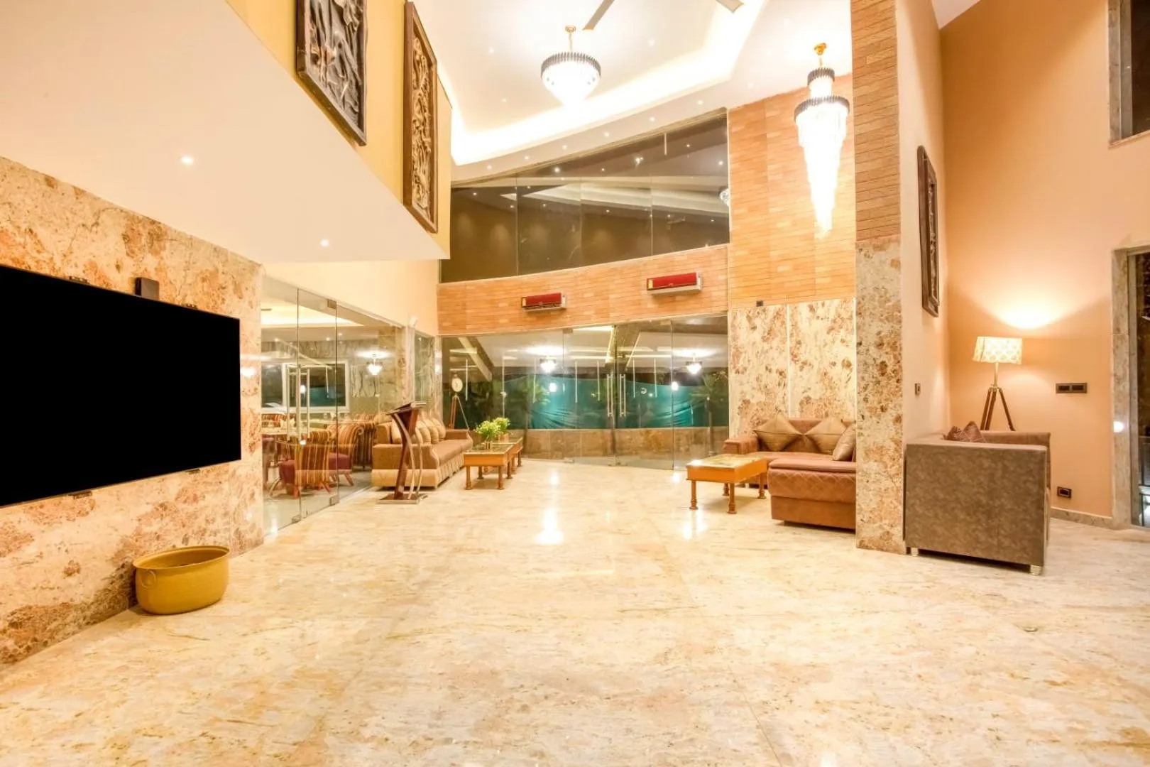Communal lounge/ TV room in Summit Calangute Resort & Spa