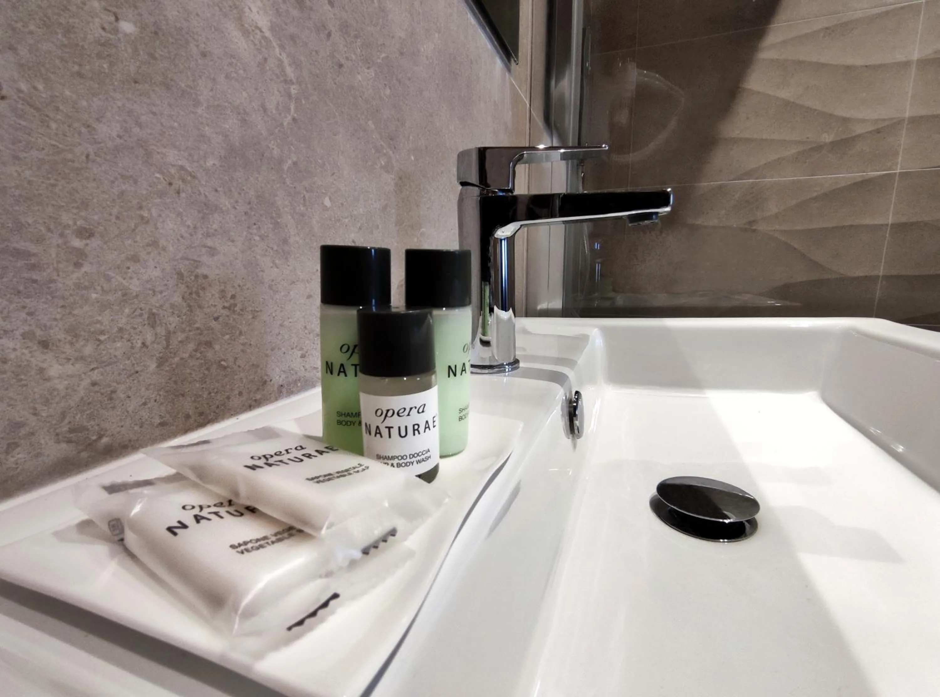 Bathroom in Hotel Valle del Fiora