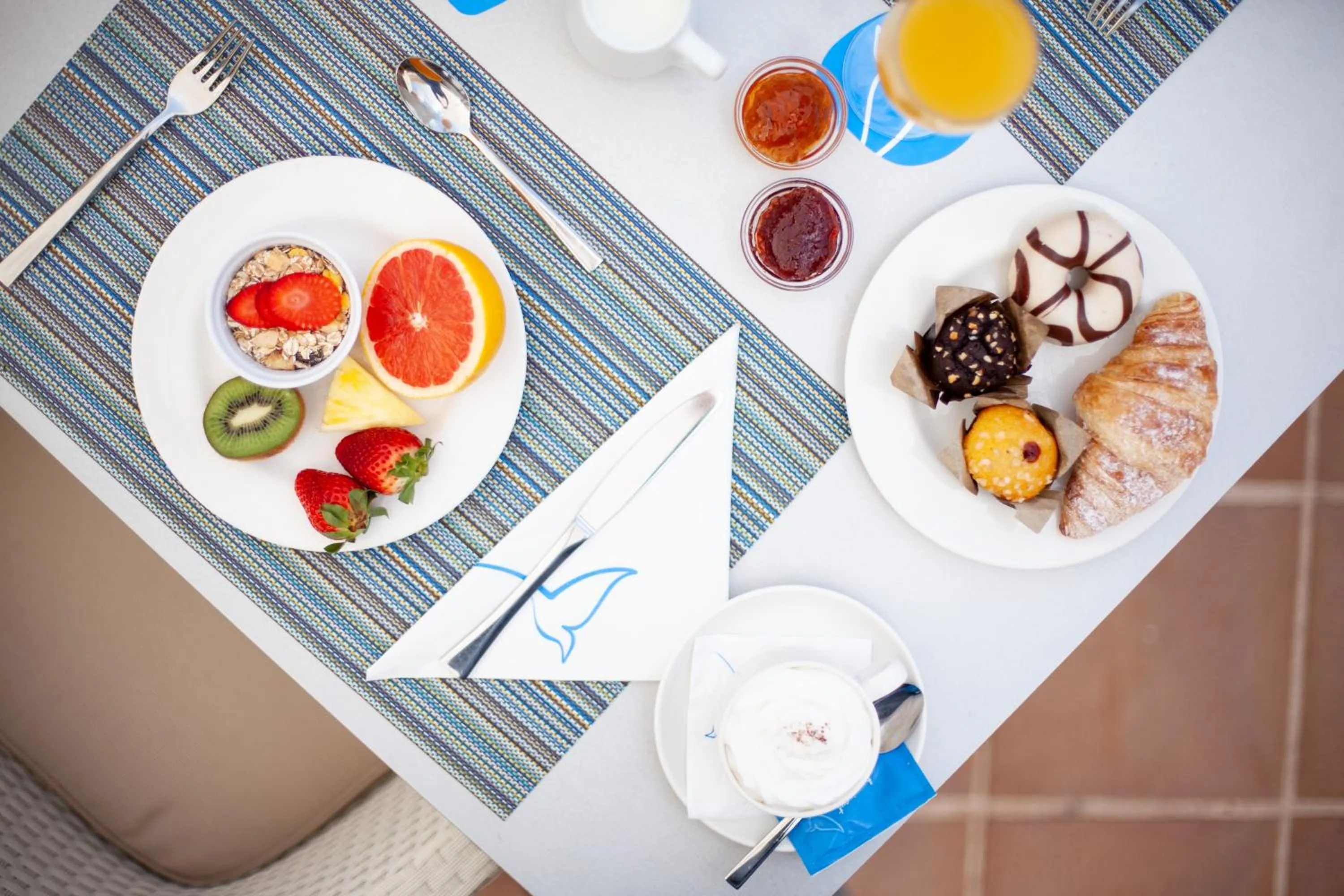 Breakfast in Grupotel Macarella Suites & Spa