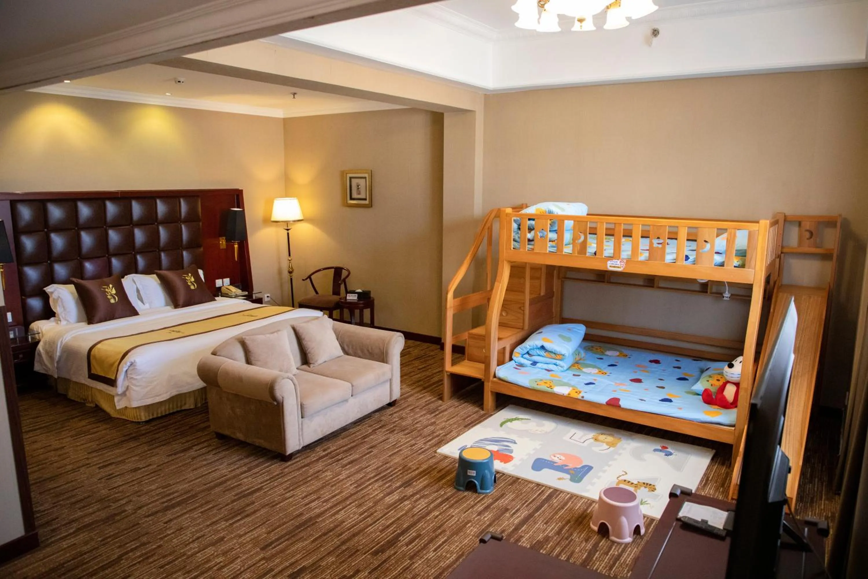 Bed in Jianguo Qianmen Beijing