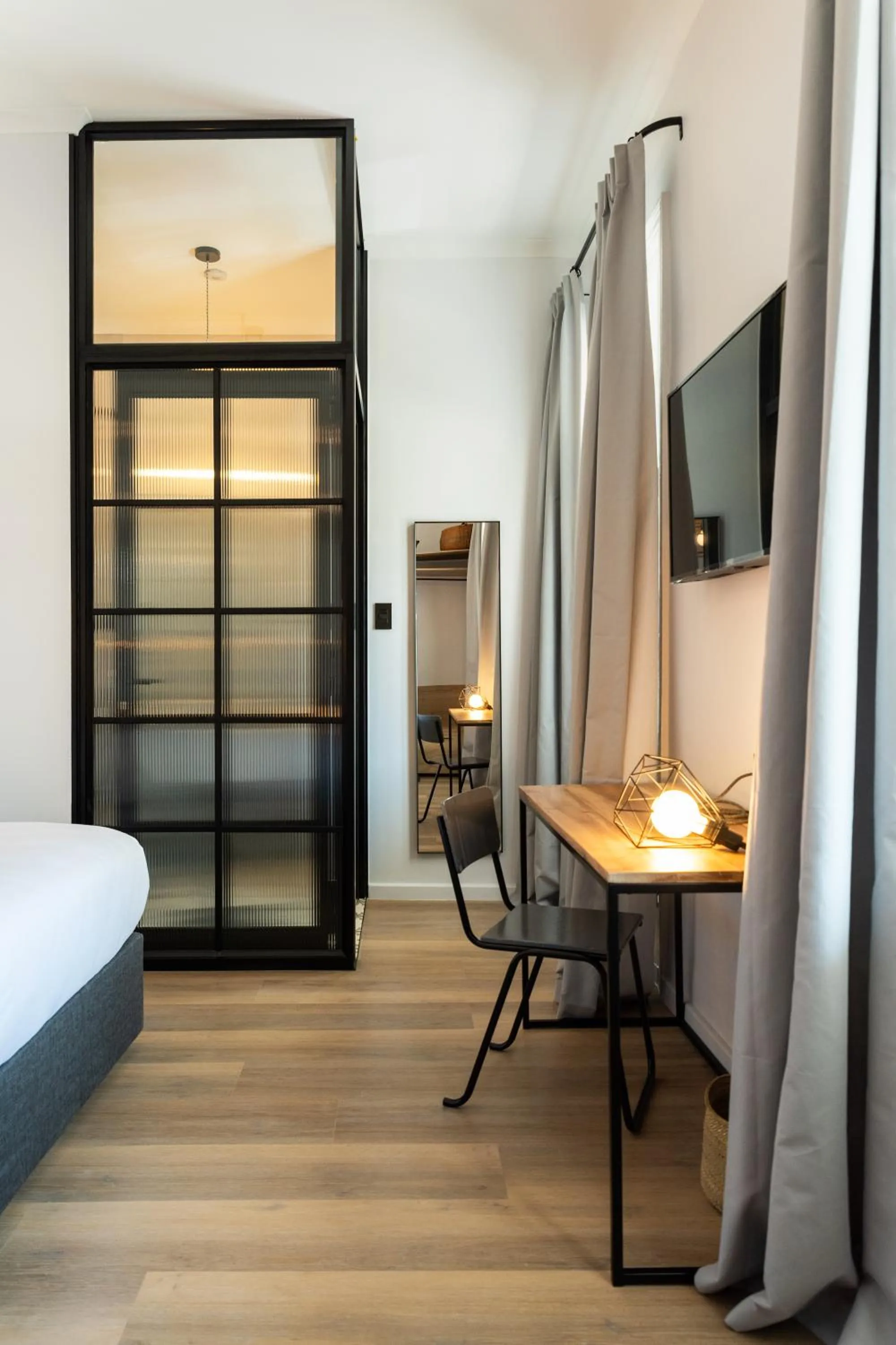 Photo of the whole room, Bed in iGadi House Boutique Hotel