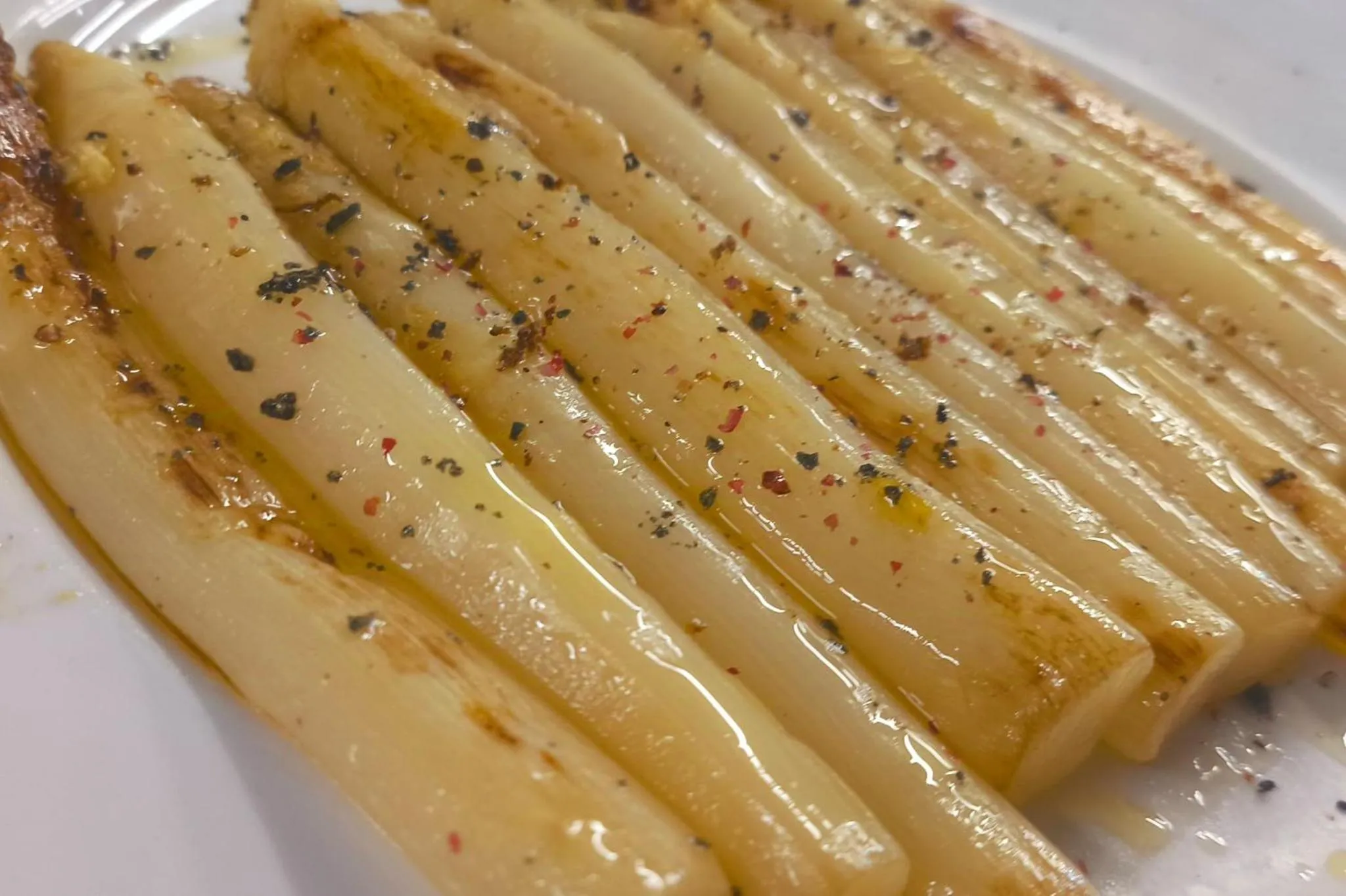 Restaurant/places to eat in Hotel Real