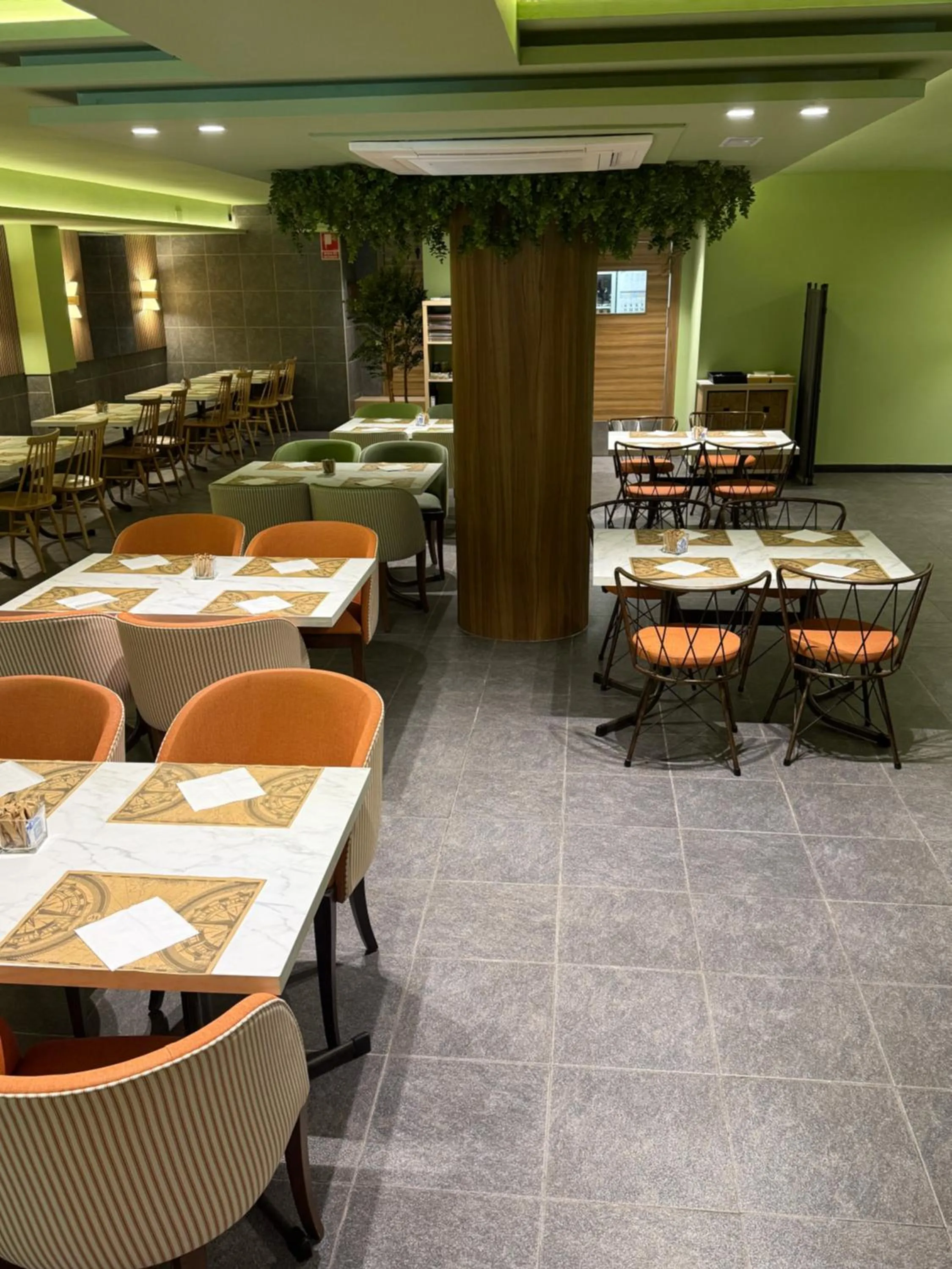 Breakfast in Hotel Real