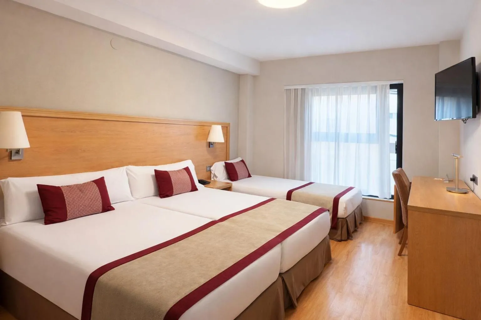 Off site, Bed in Hotel Real