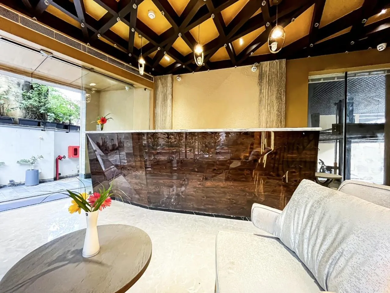 Lobby or reception in Morvee Hotels Alipore Kolkata