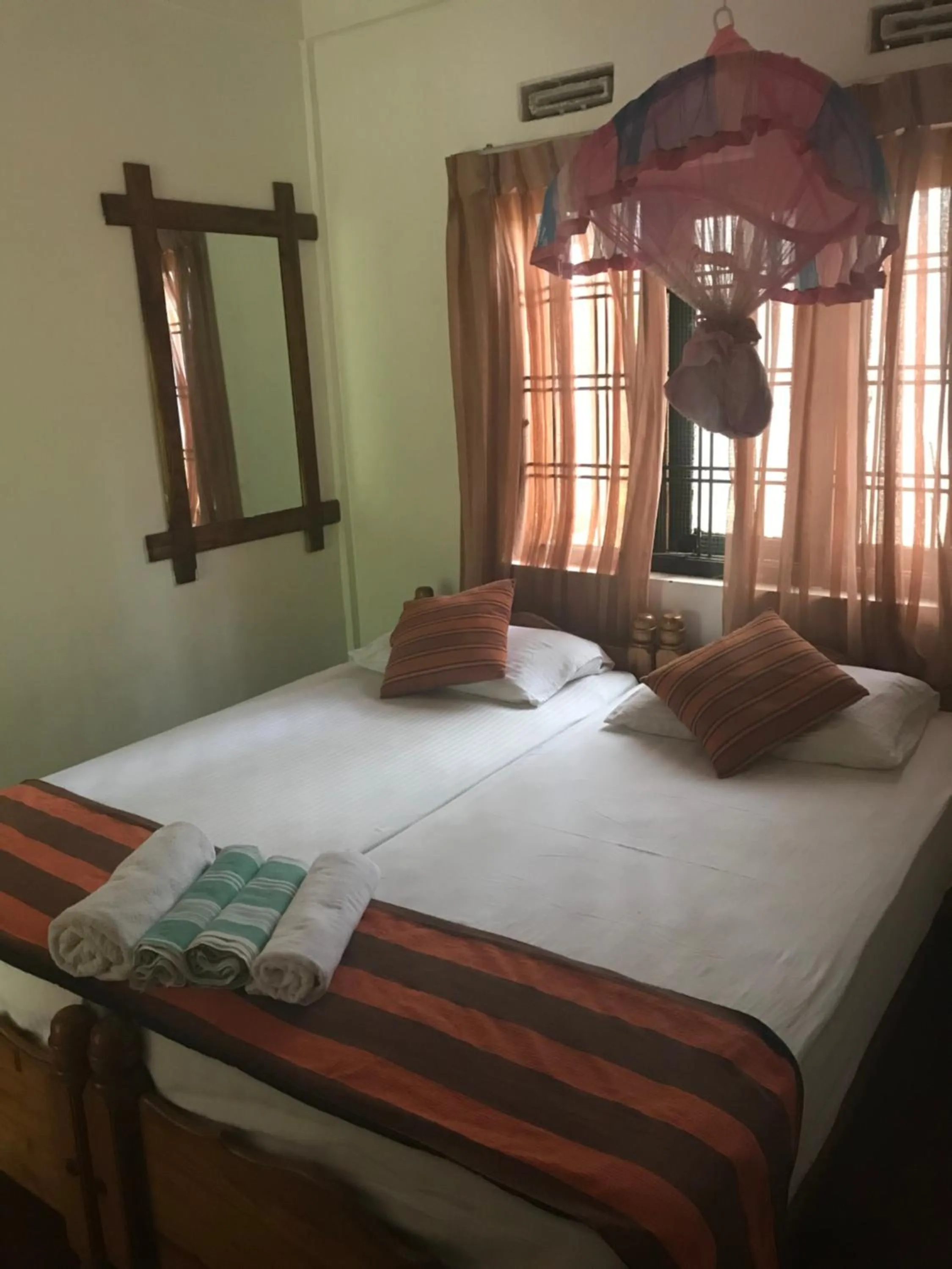 Bed in Sujatha Tourist Rest