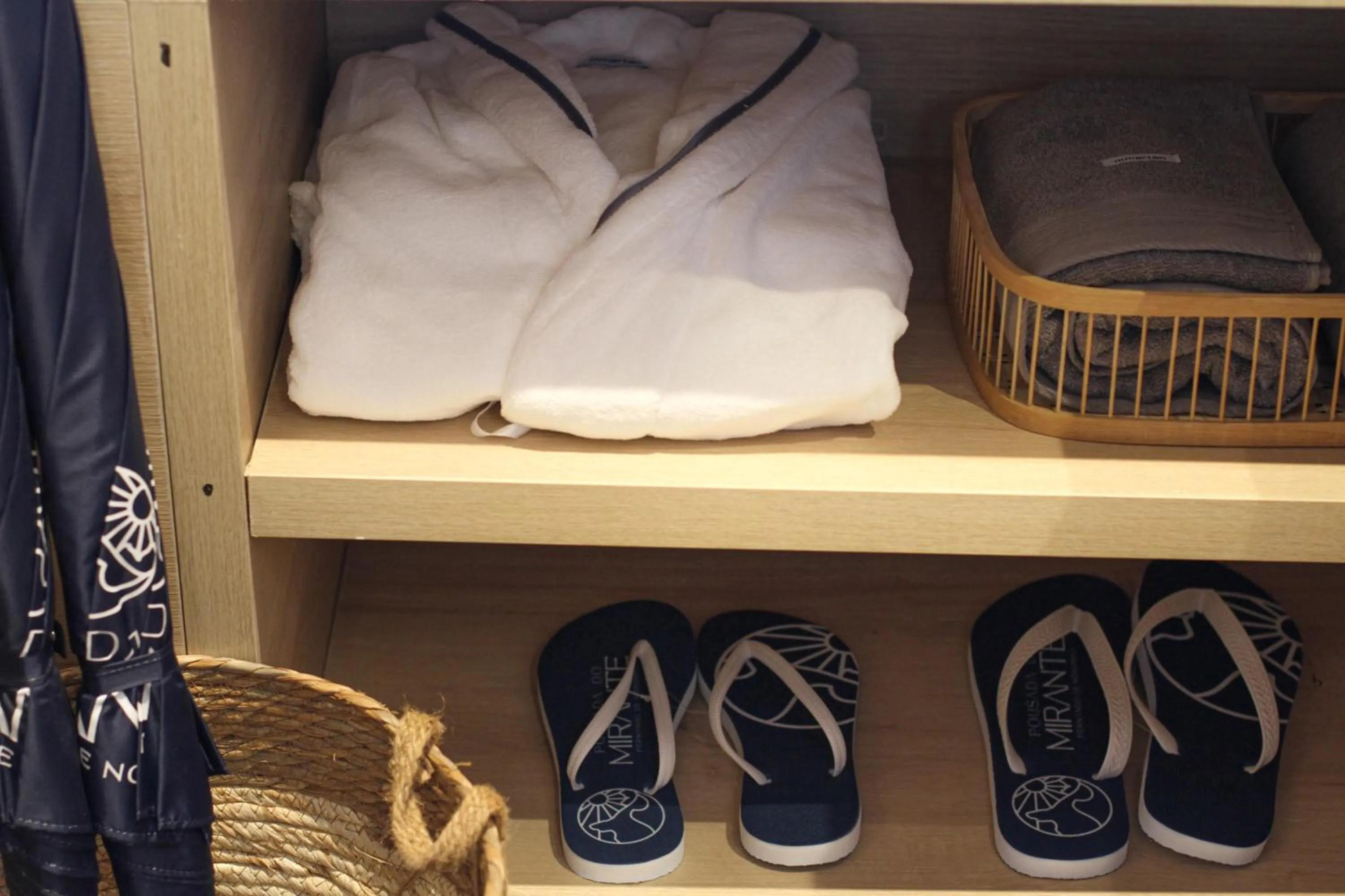 wardrobe in POUSADA DO MIRANTE