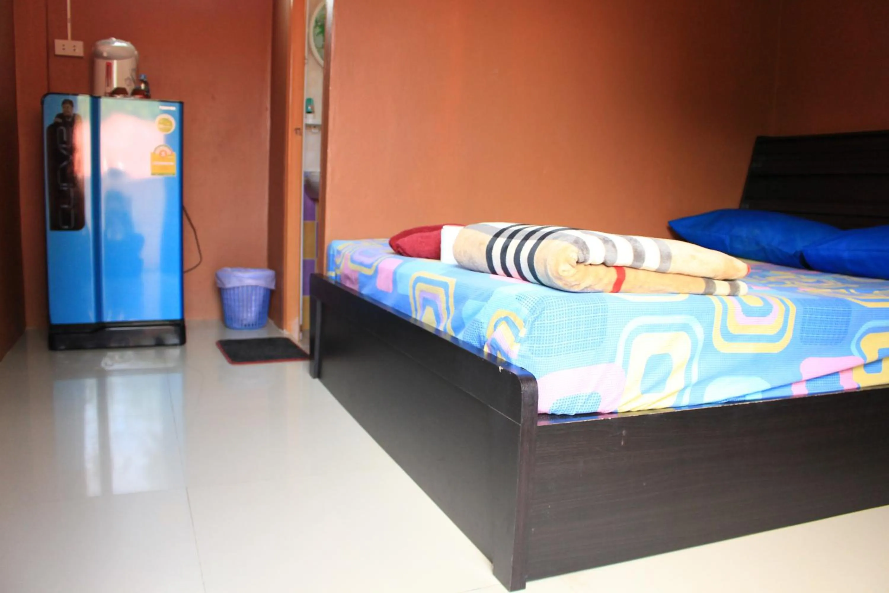 Photo of the whole room, Bed in Miss Tim House