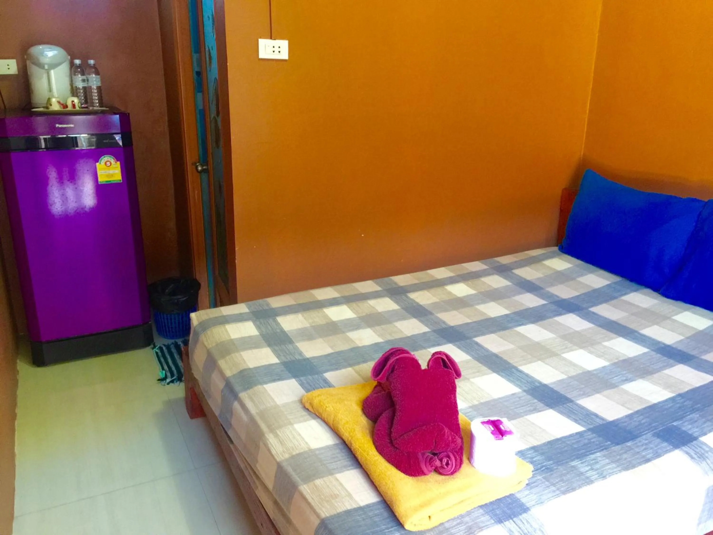 Photo of the whole room, Bed in Miss Tim House