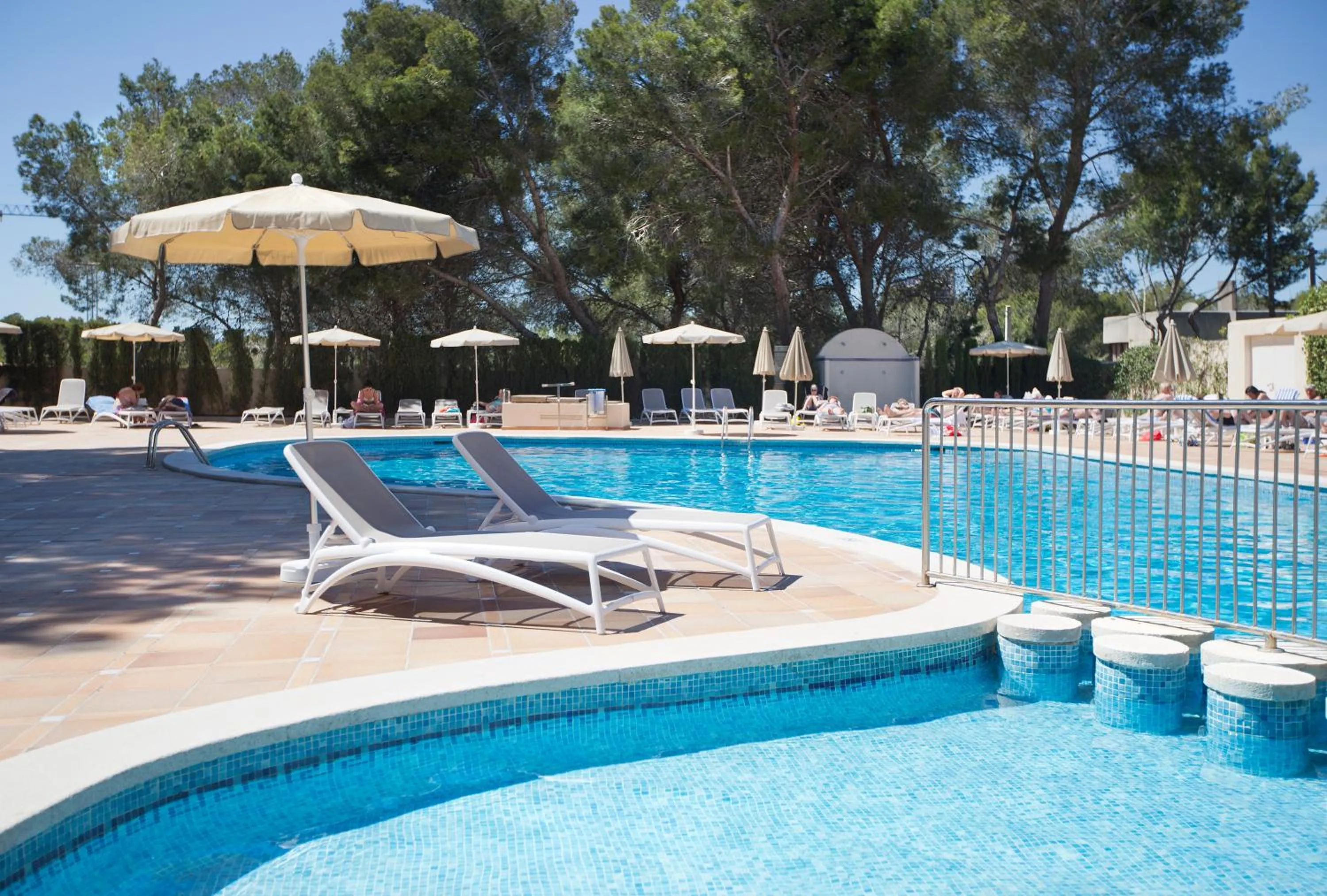 Swimming pool in Grupotel Orient