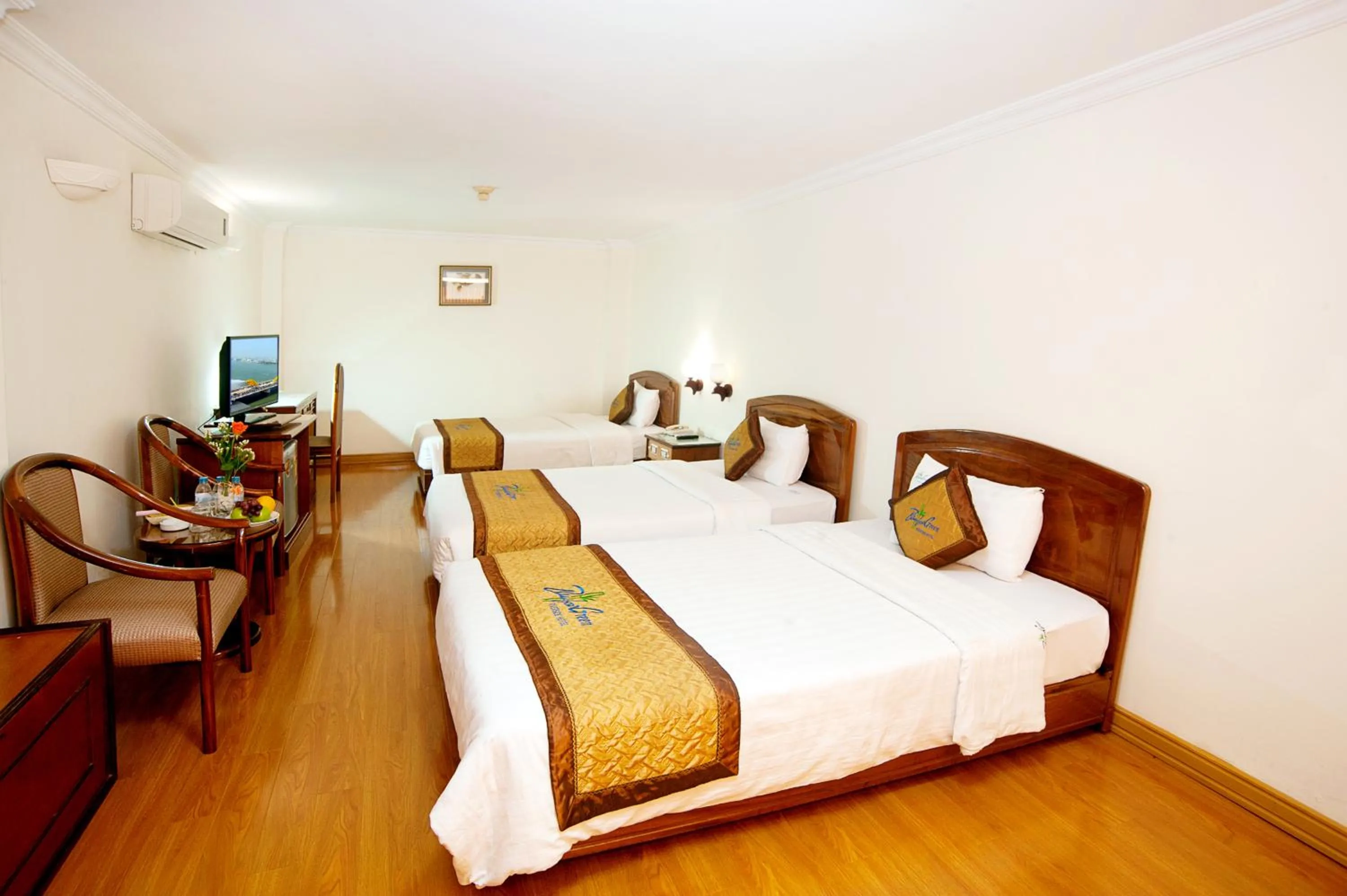 Bed in Bamboo Green Riverside Hotel