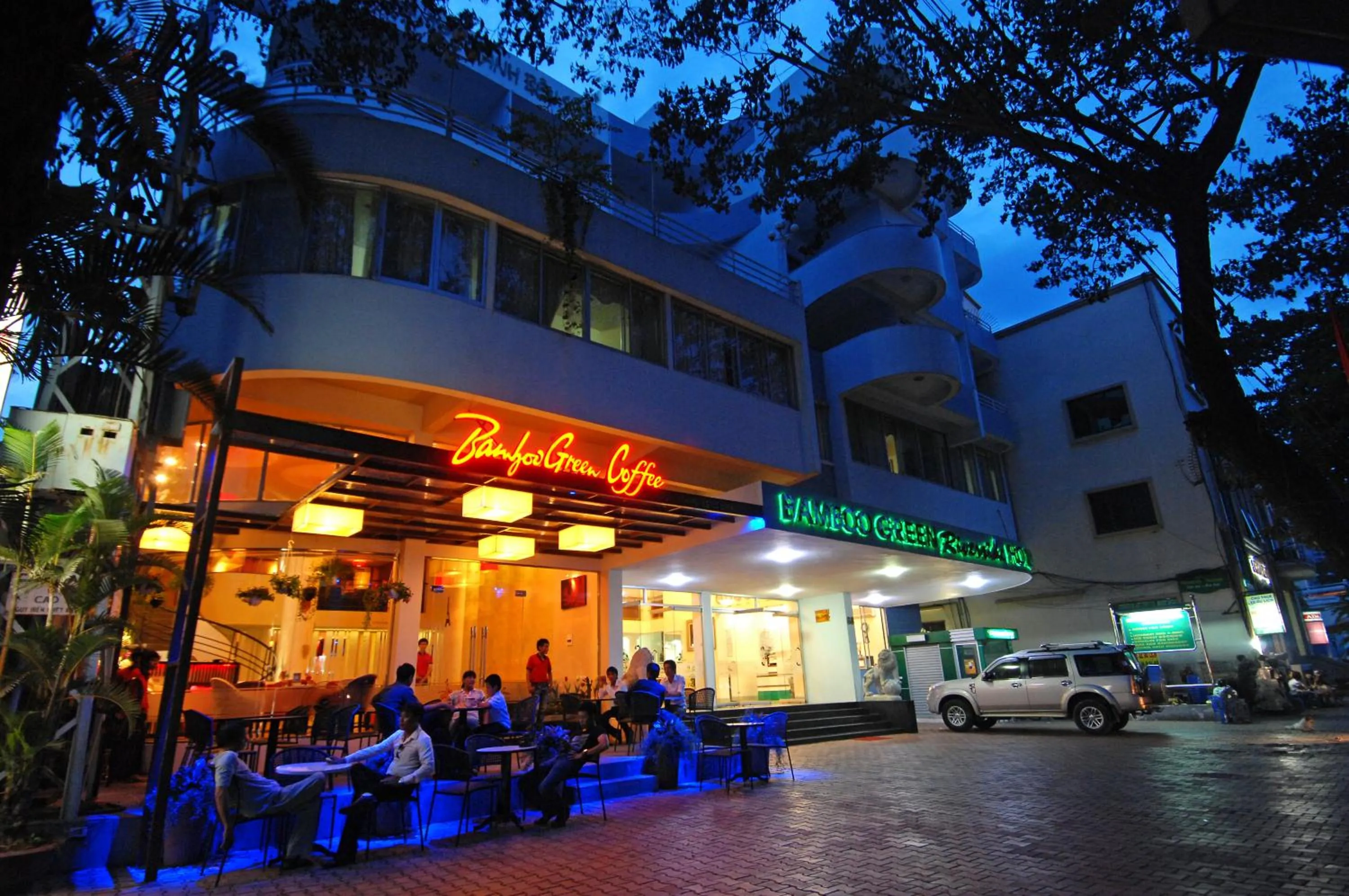 Facade/entrance in Bamboo Green Riverside Hotel