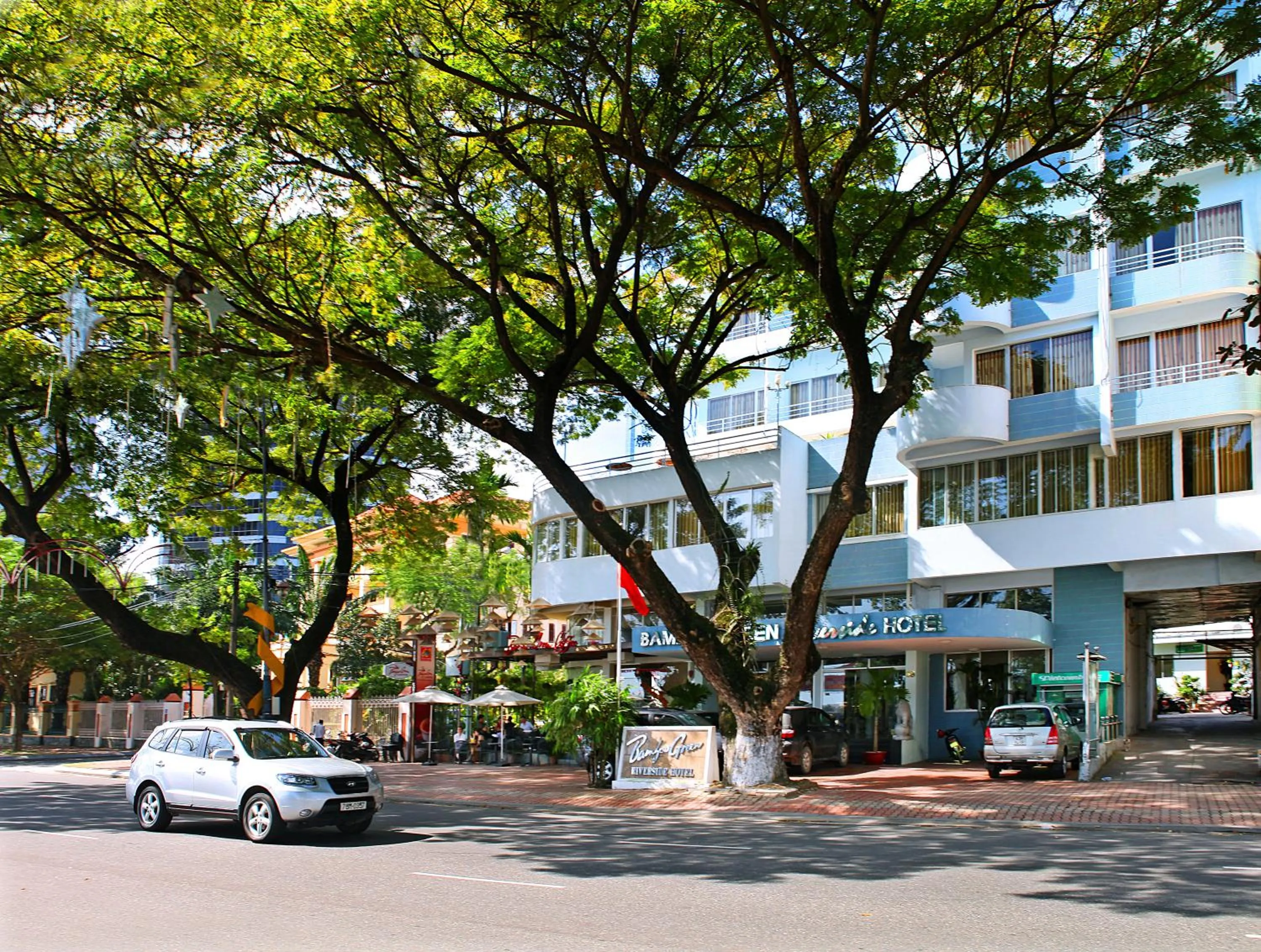 Facade/entrance in Bamboo Green Riverside Hotel