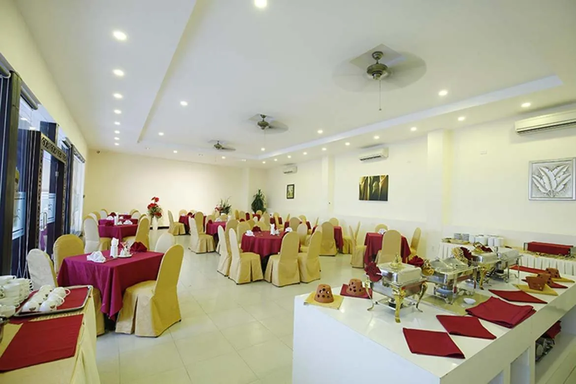 Bamboo Green Riverside Hotel