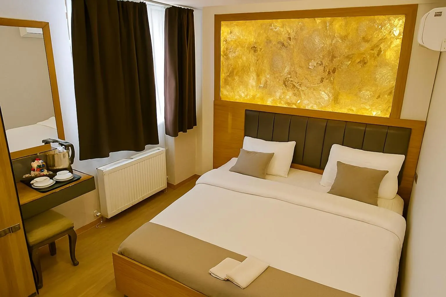 Bed in CALENBERG HOTEL