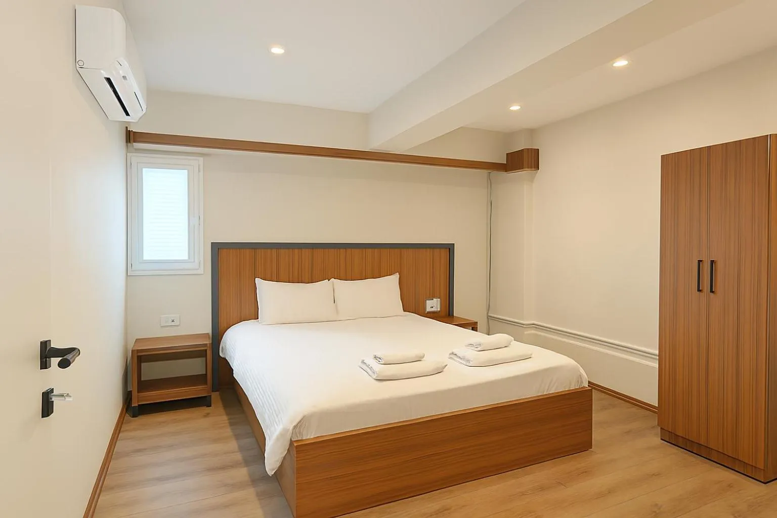 Bed in CALENBERG HOTEL