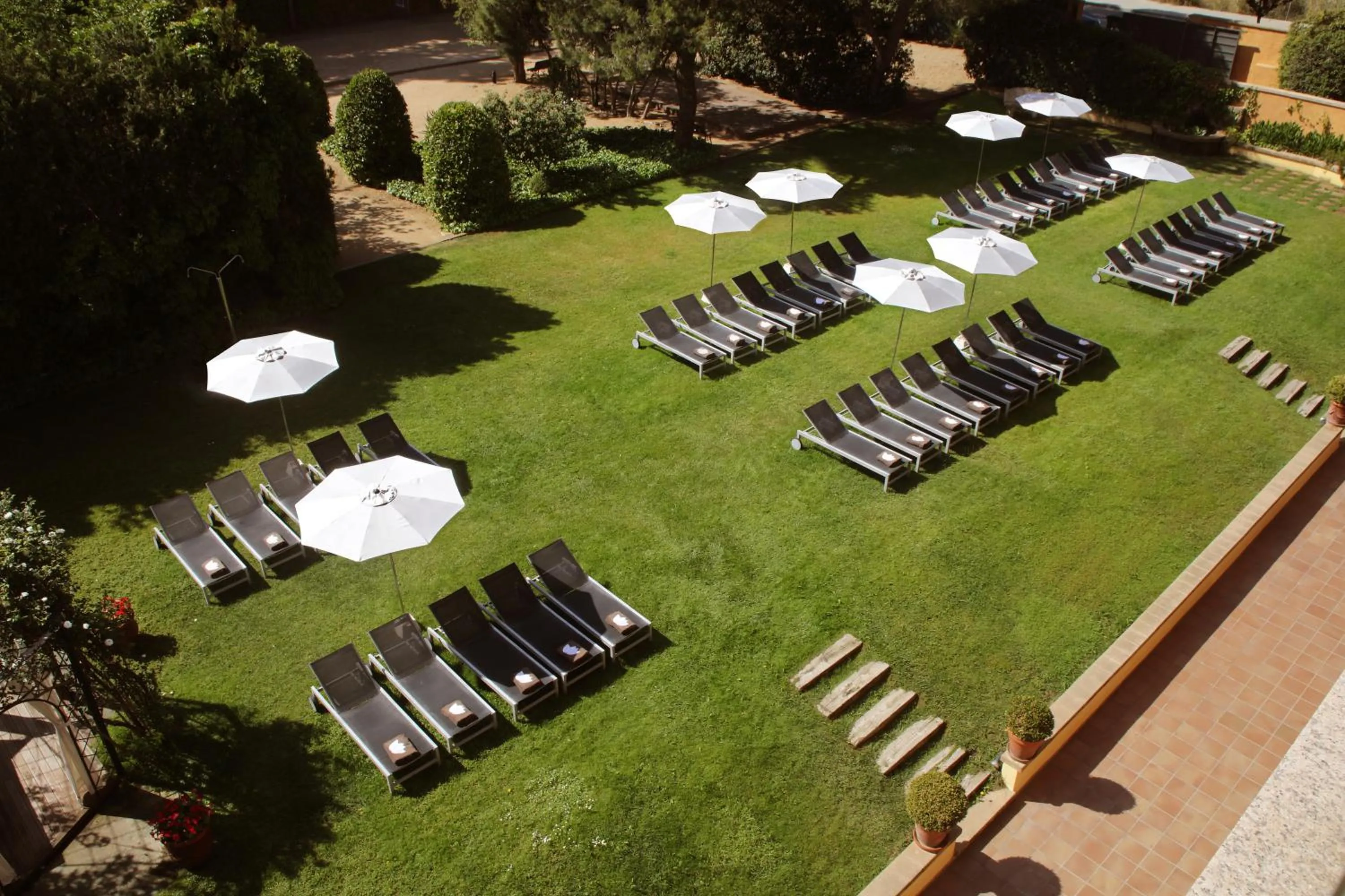 Garden in Luna Club Hotel Yoga & Spa 4Sup