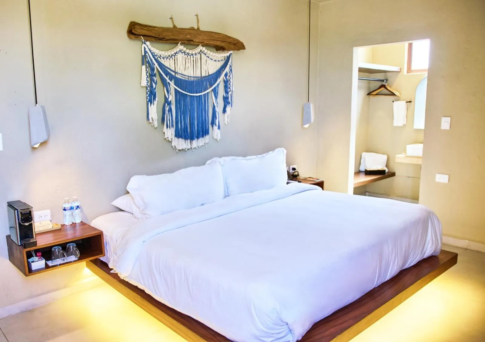 Photo of the whole room in Hotel Scappata