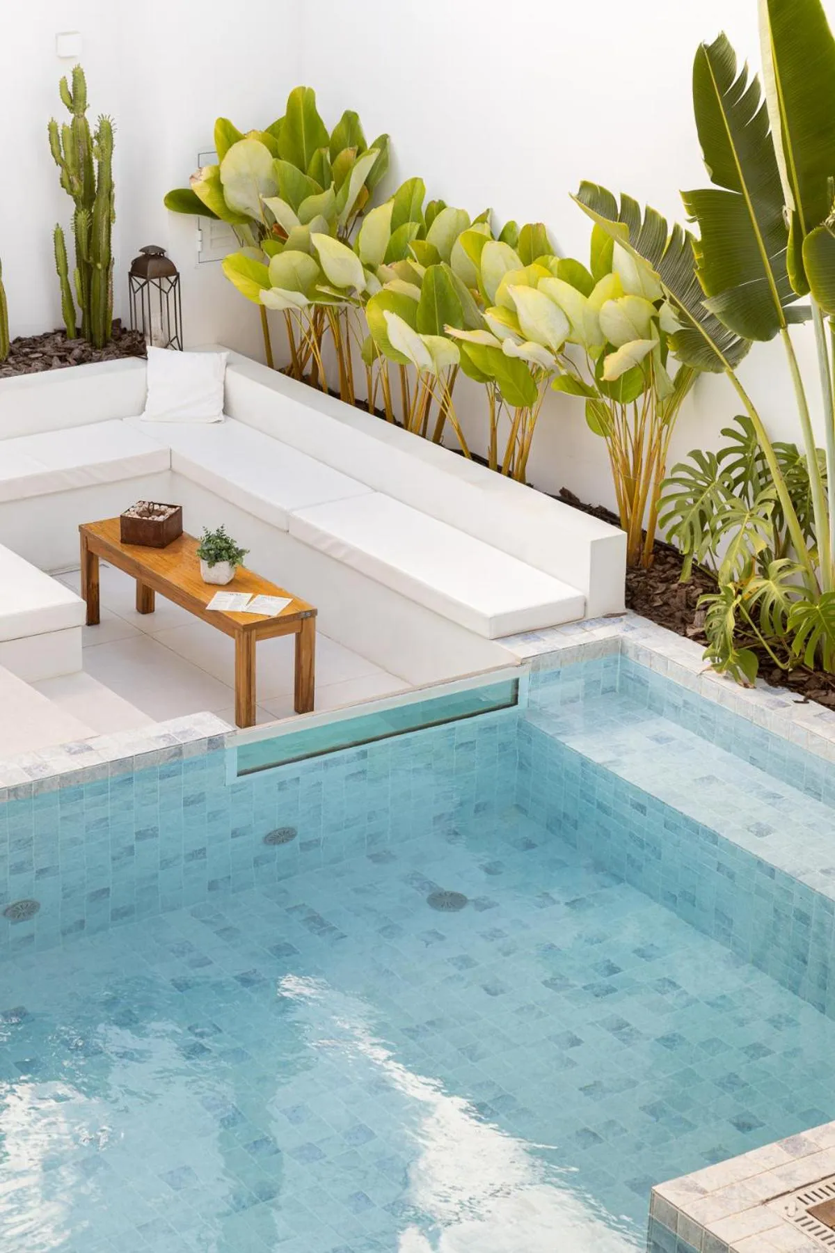 Pool view in Olisa Hotel Boutique