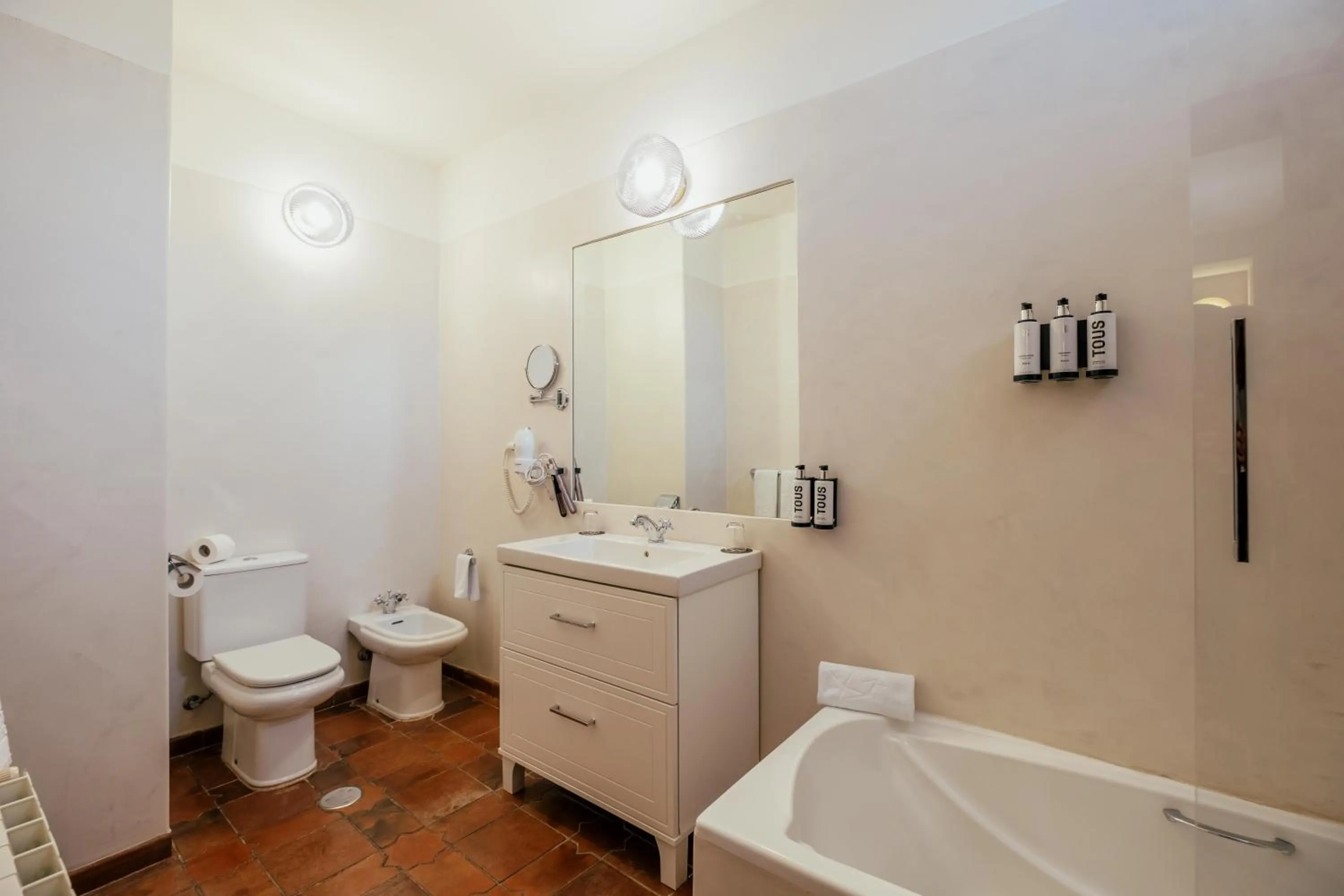 Shower in Hotel Cetina Palacio Ayala Berganza