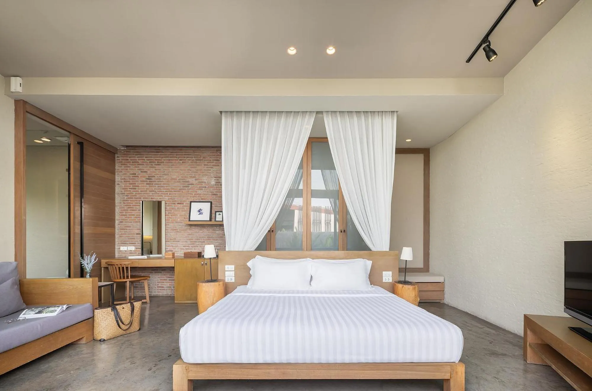 Bed in Sunday Sea Two Pool Villa Pattaya