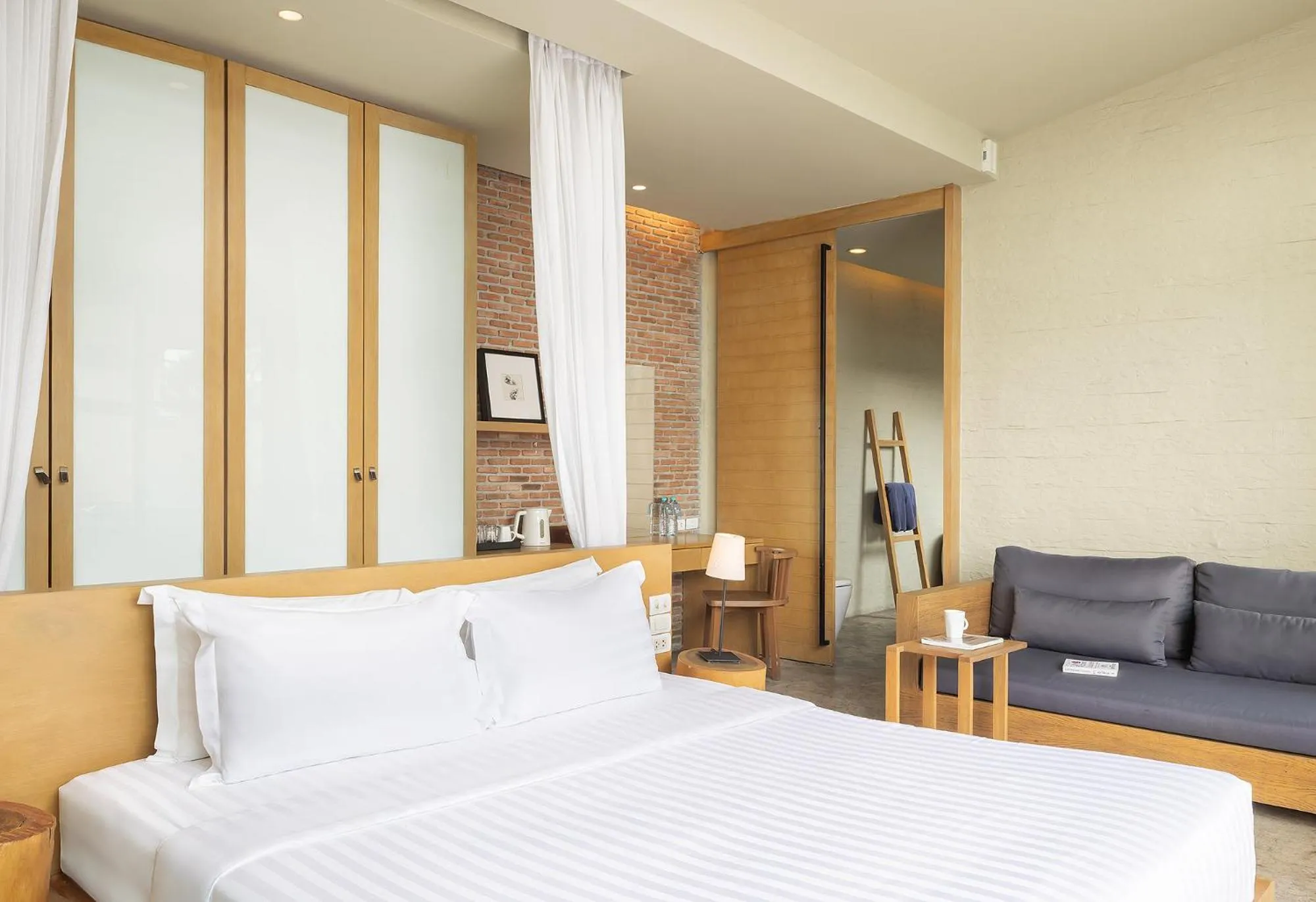 Bed in Sunday Sea Two Pool Villa Pattaya