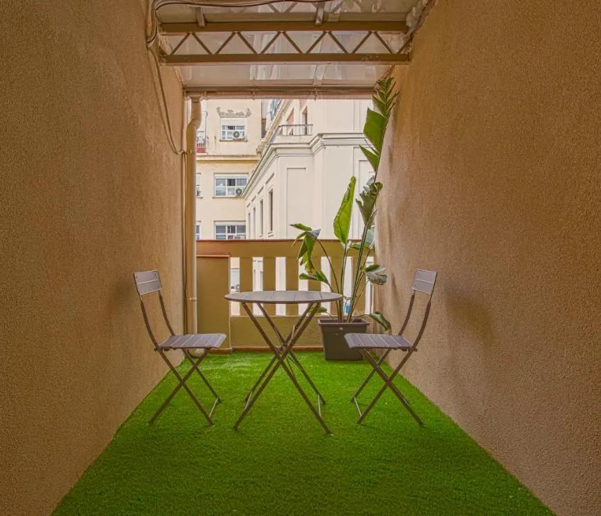 Balcony/Terrace in Negresco Gran Via