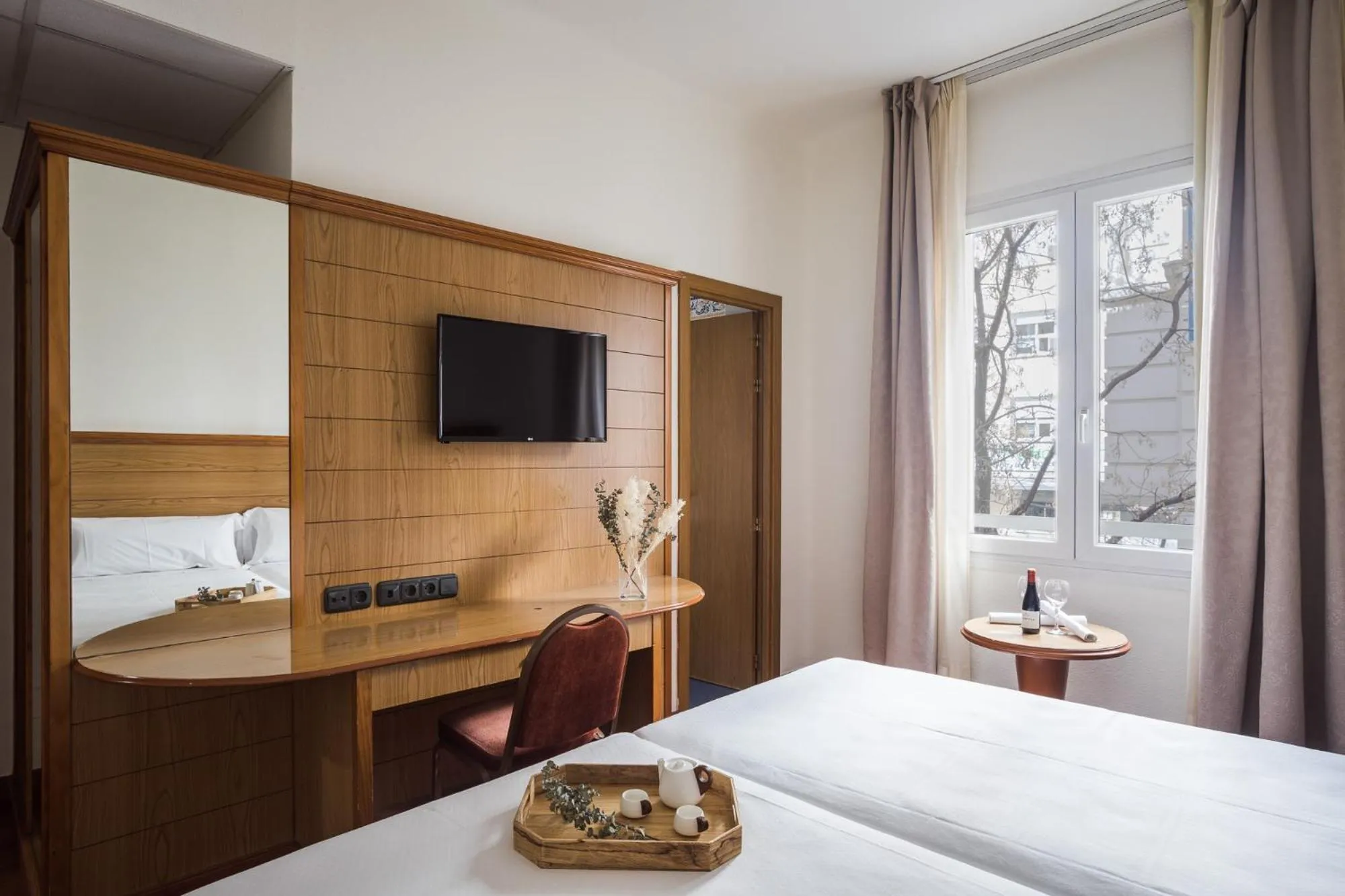 Other, Bed in Negresco Gran Via