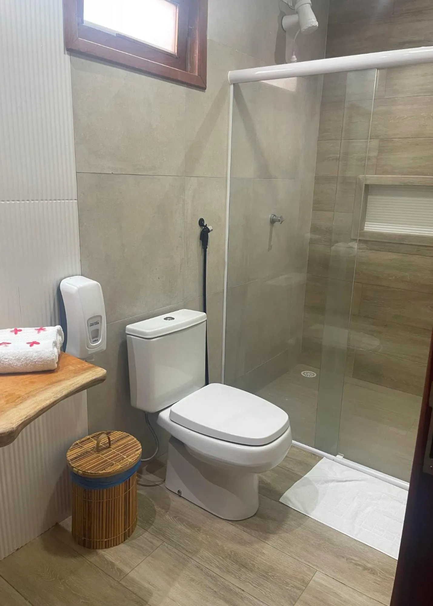 Shower in Pousada Corais do Bitingui