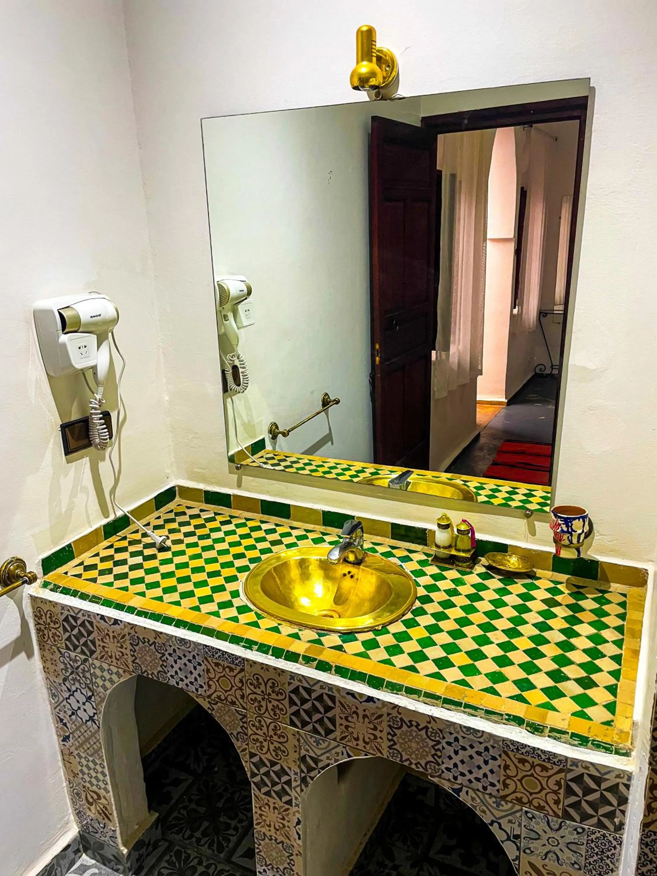 Bathroom in Riad karim