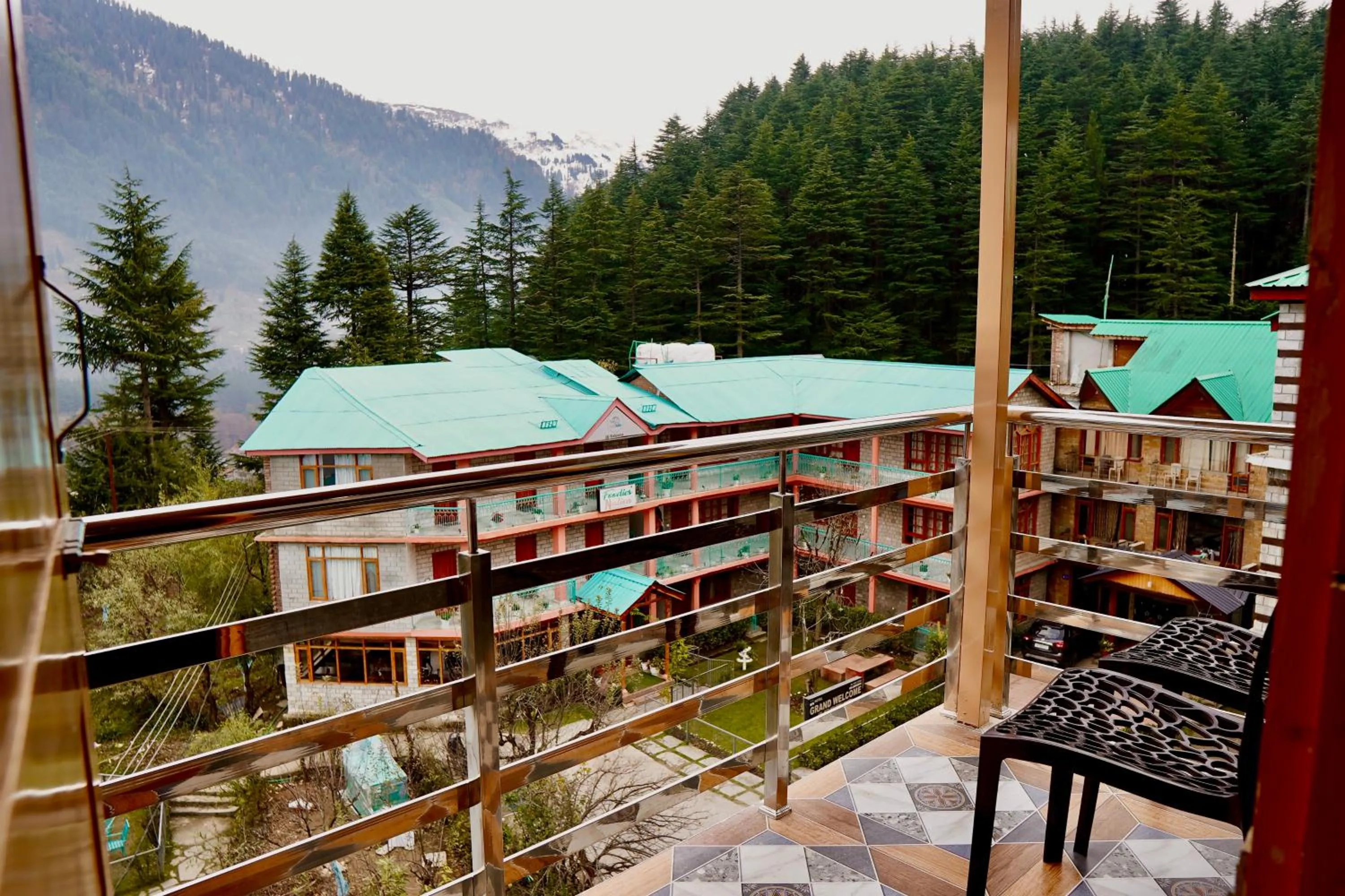 Balcony/Terrace in North Deodar Avenue, Manali