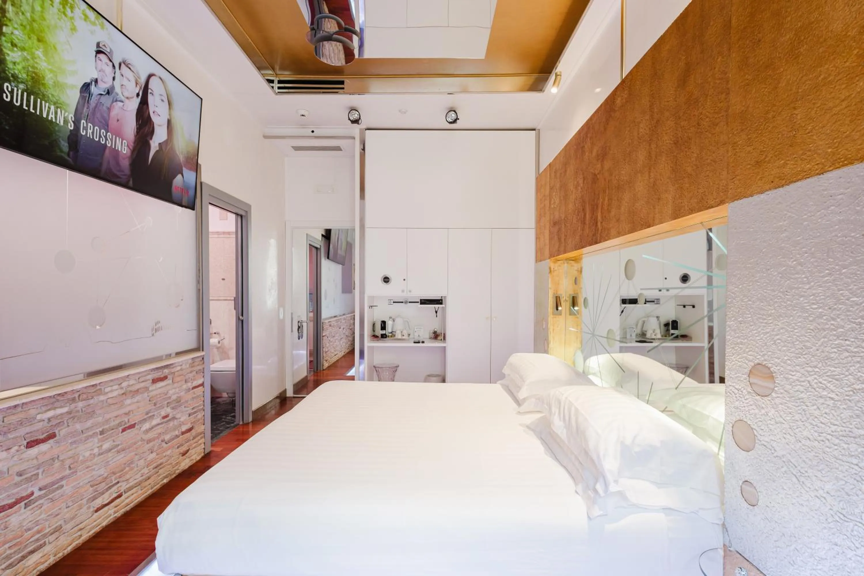 Photo of the whole room, Bed in Hotel Trecento