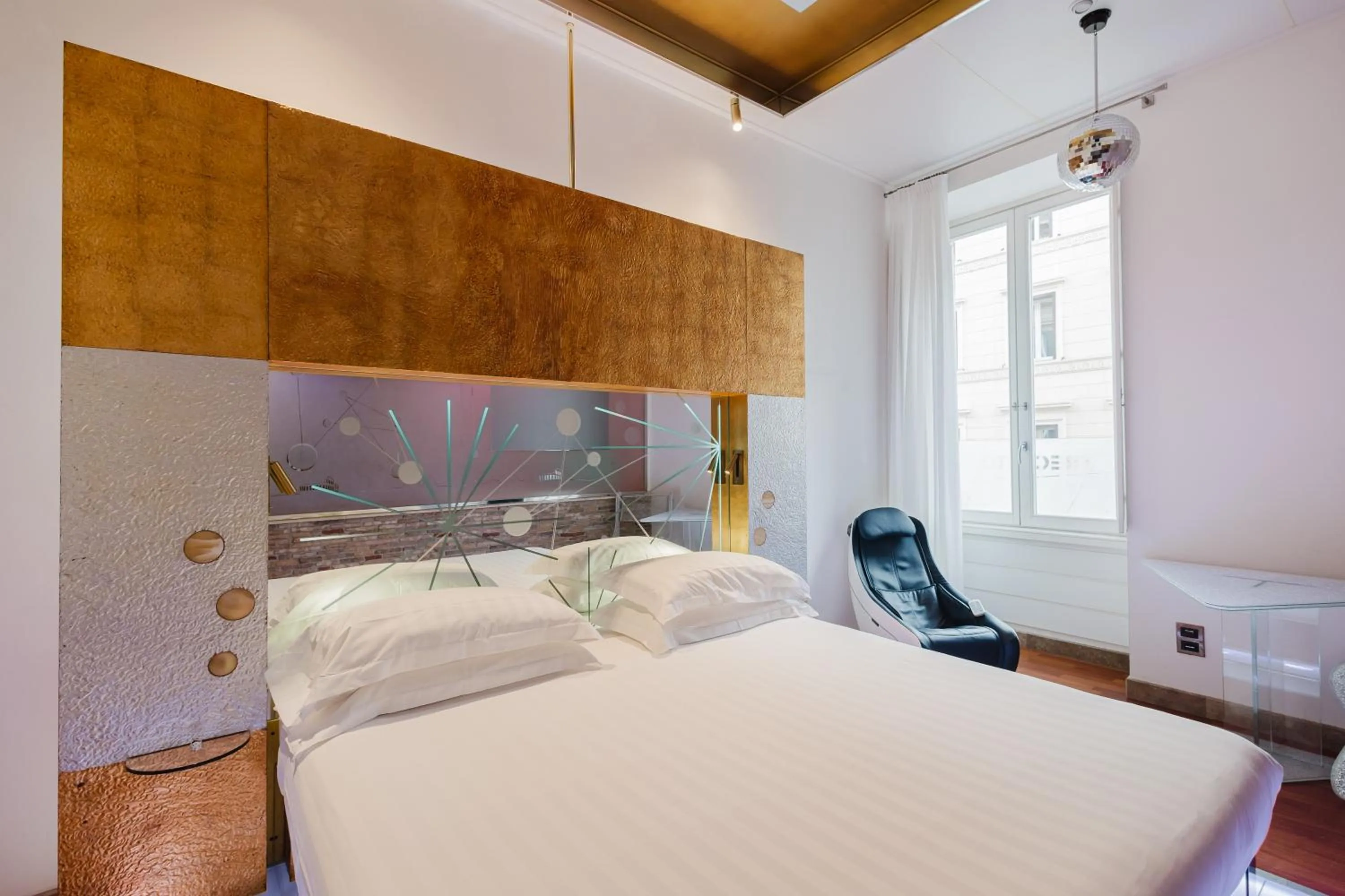 Bed in Hotel Trecento