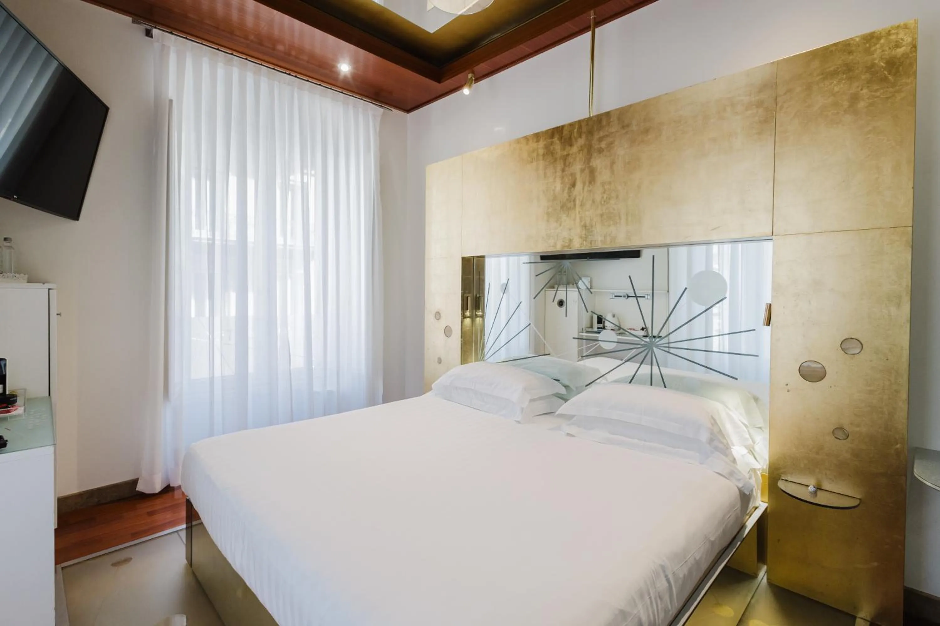 Bed in Hotel Trecento