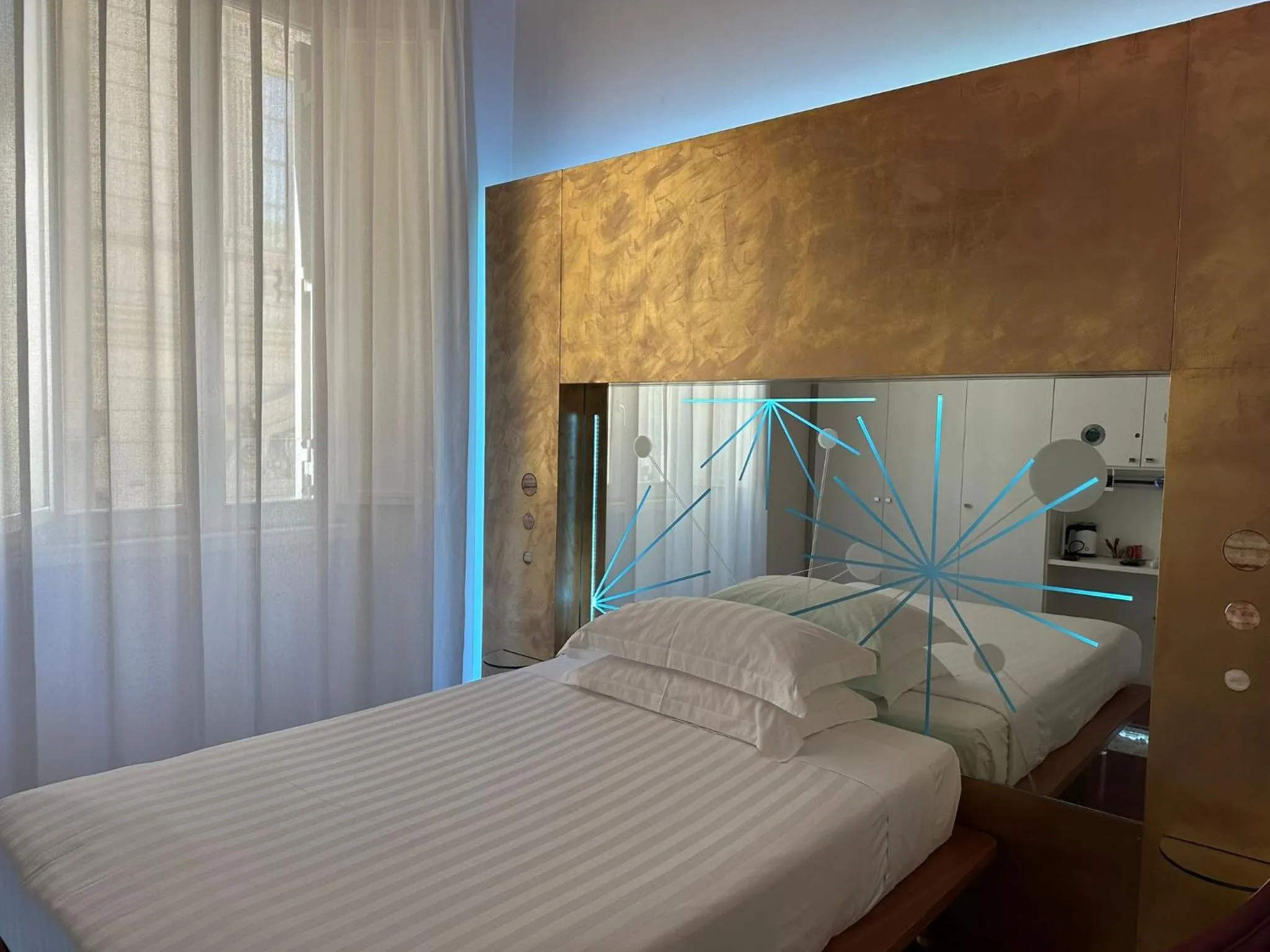 Photo of the whole room, Bed in Hotel Trecento