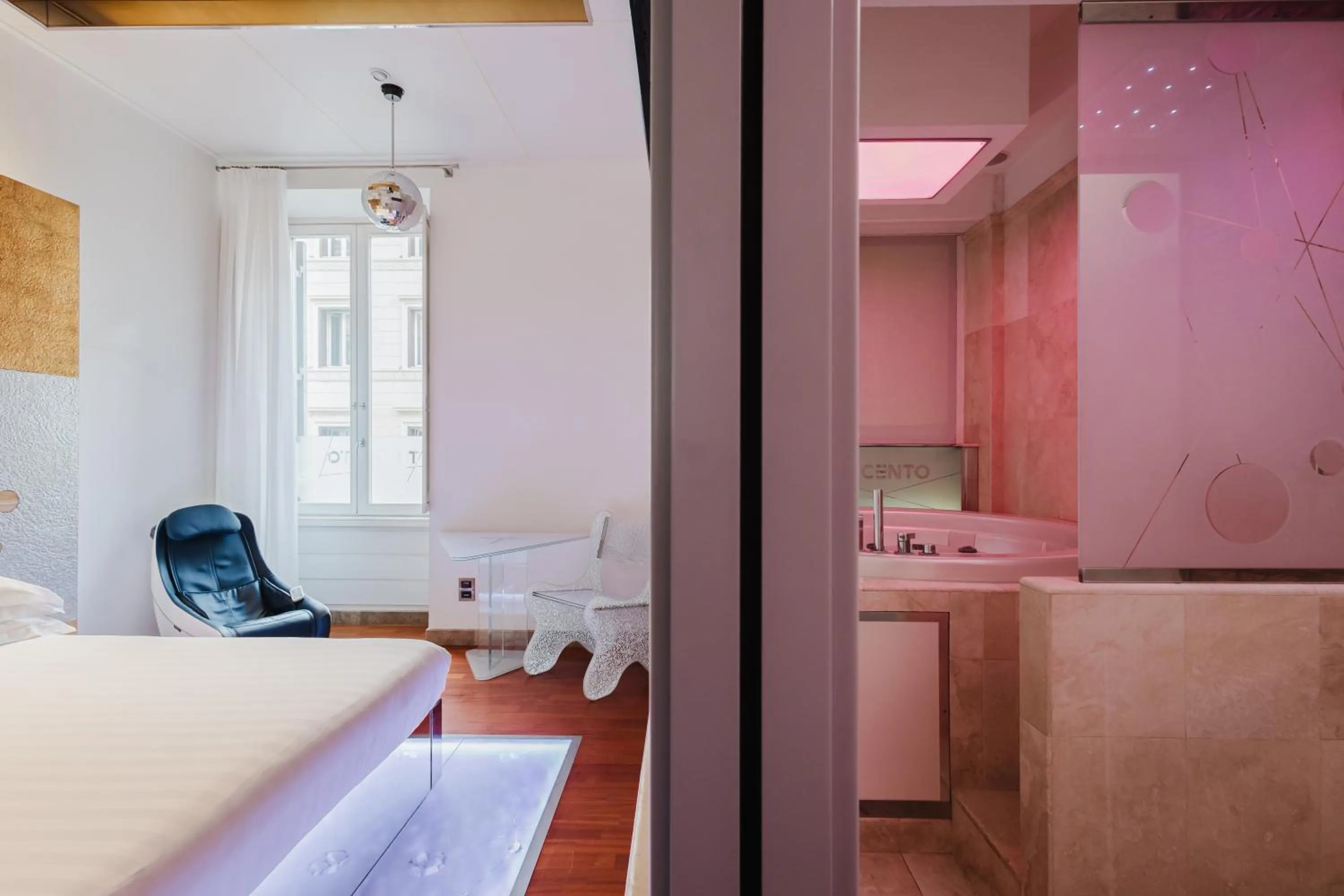 Photo of the whole room, Bed in Hotel Trecento