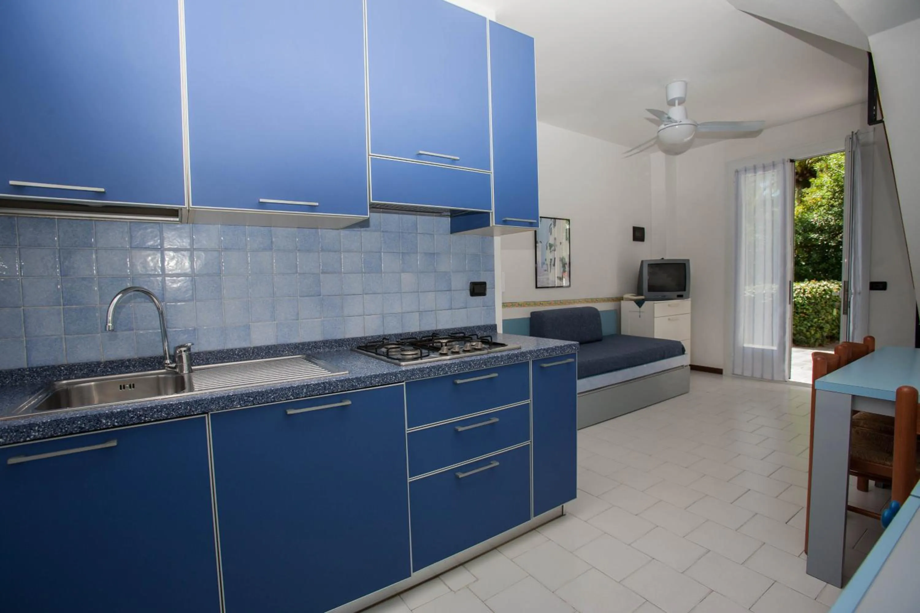 Kitchen or kitchenette in Residence RTA Villa Marina